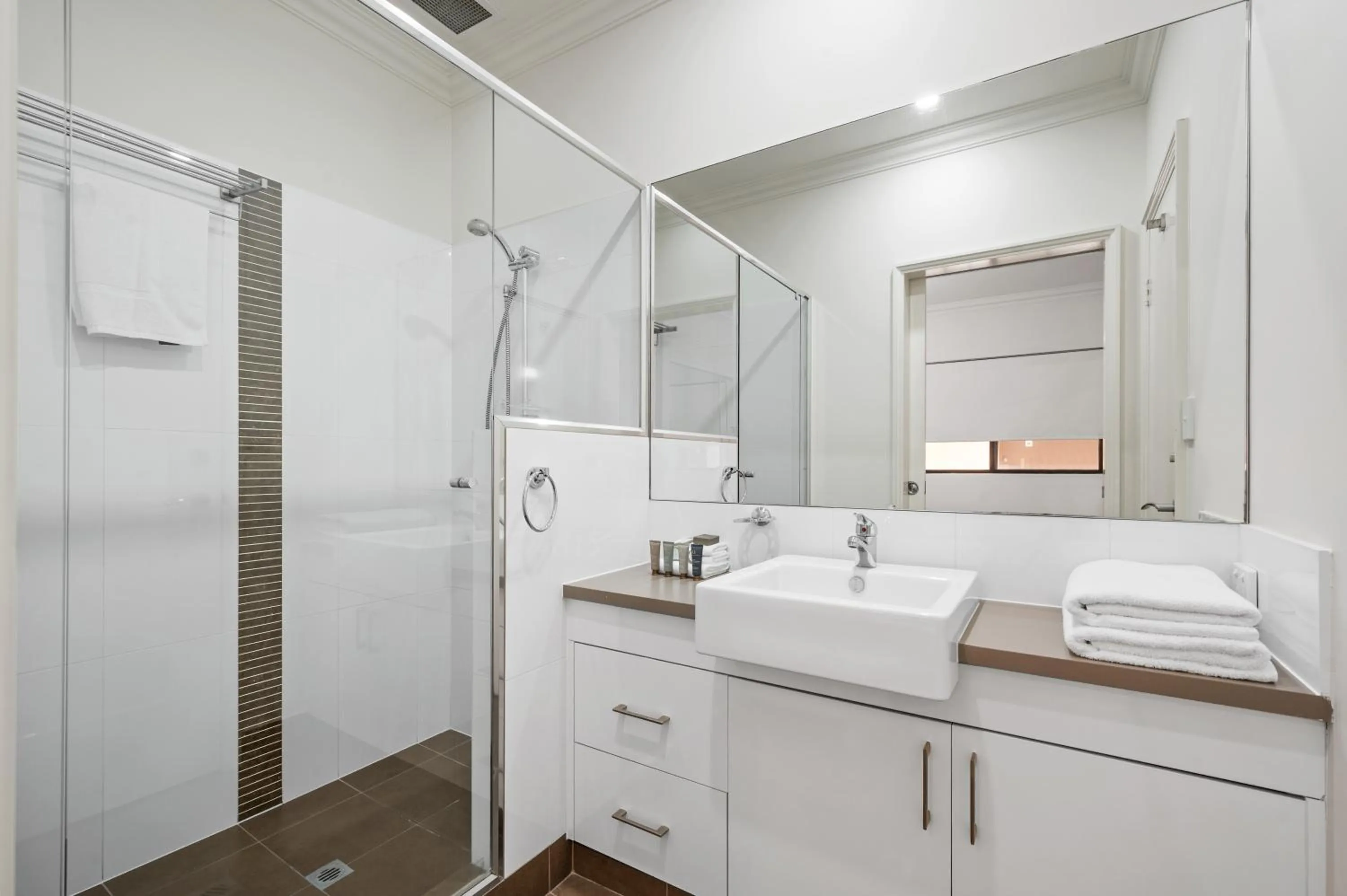 Bathroom in Dolphin Quay Apartments