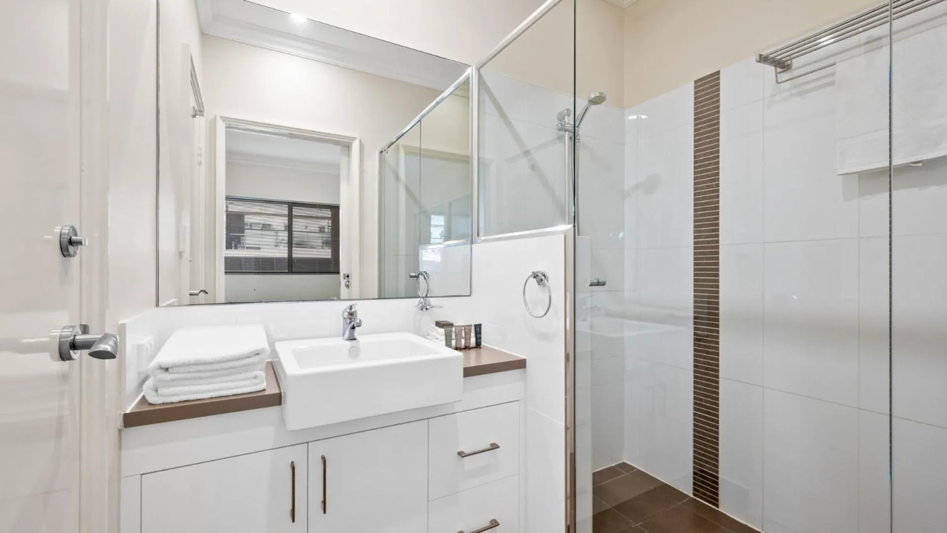 Bathroom in Dolphin Quay Apartments
