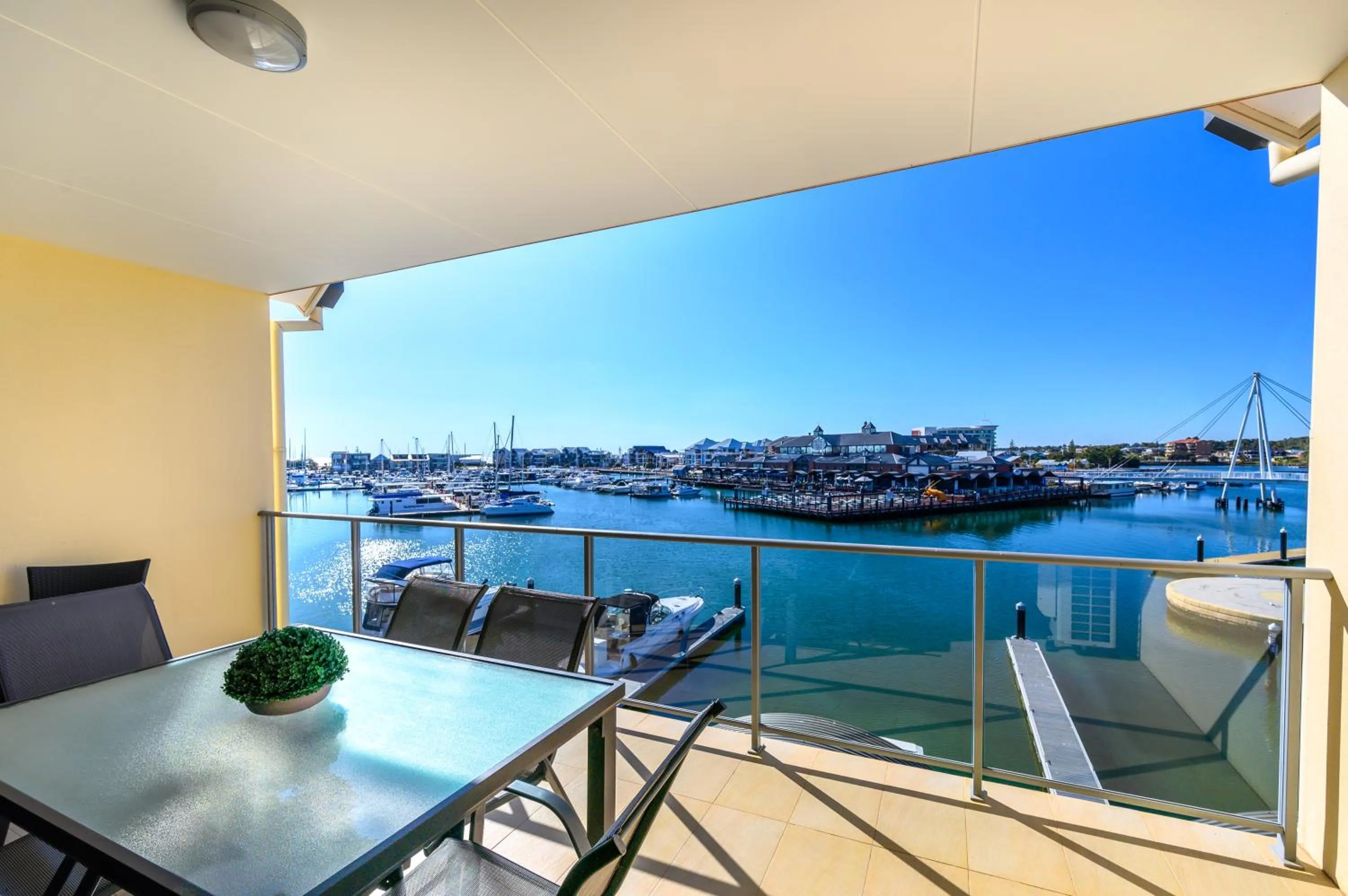 Balcony/Terrace in Dolphin Quay Apartments
