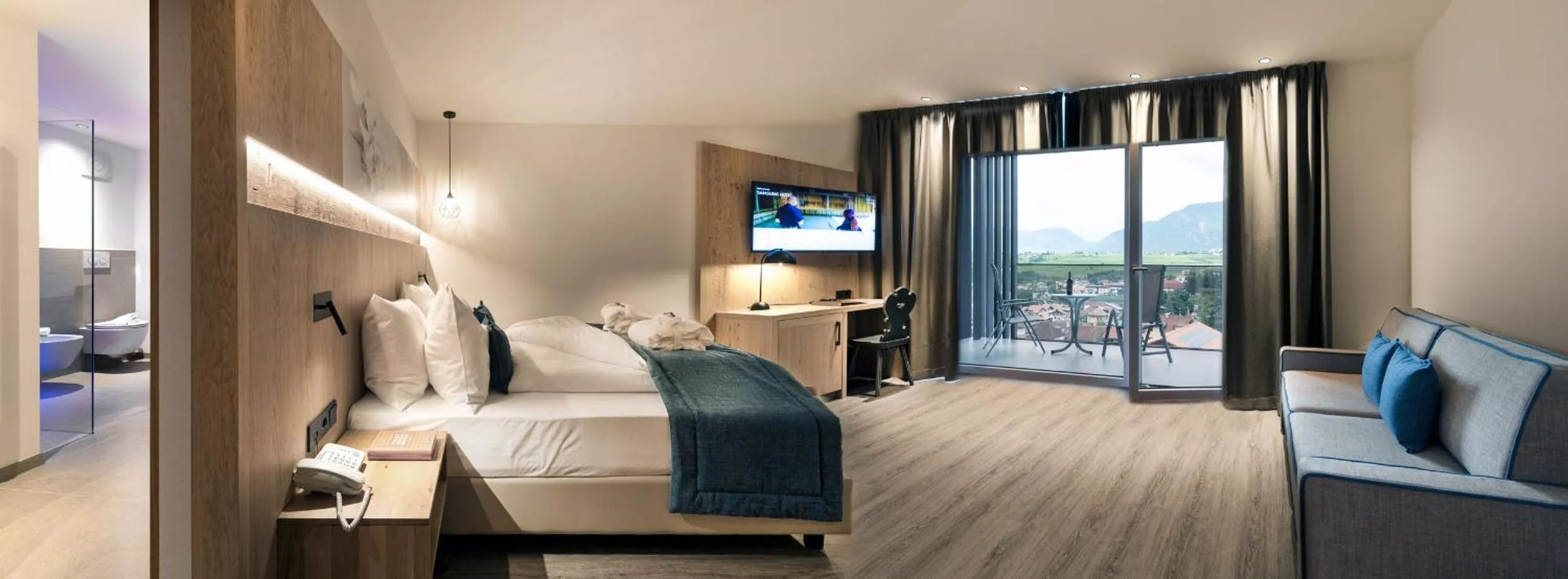 Photo of the whole room, Bed in Hotel Christof