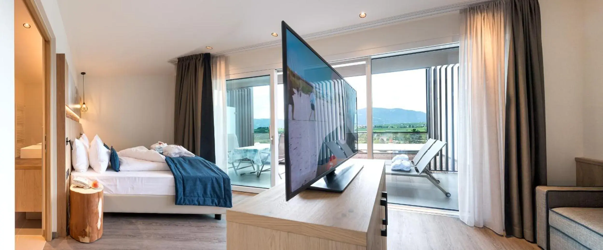 Junior Suite with Balcony in Hotel Christof Junior Suite with Balcony in Hotel Christof