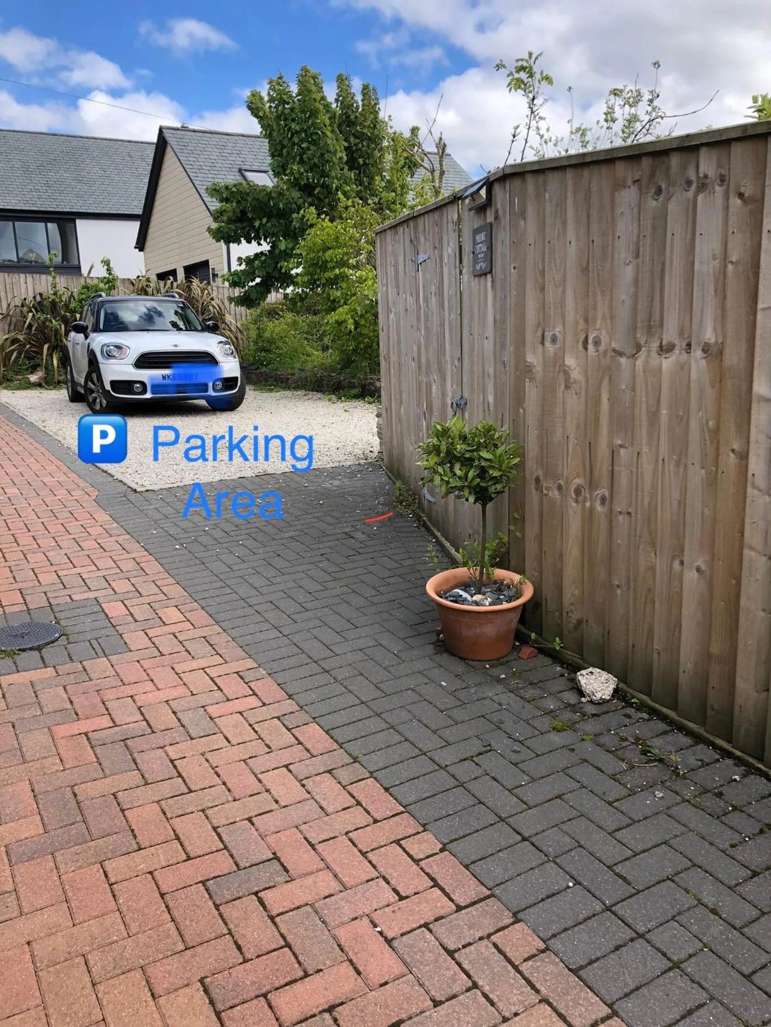 Parking in Priory Cottage Bodmin