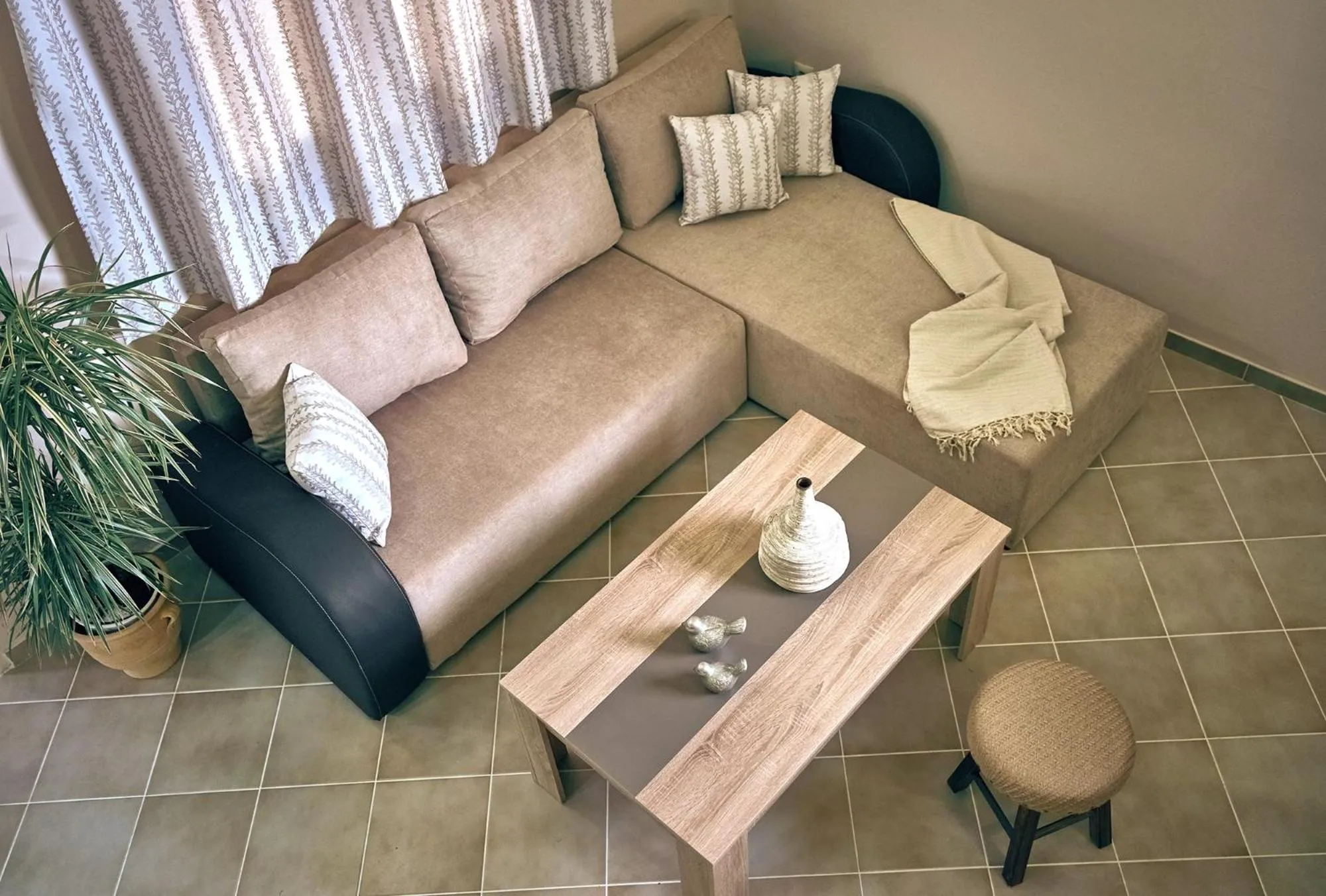 Living room in Coral Villa