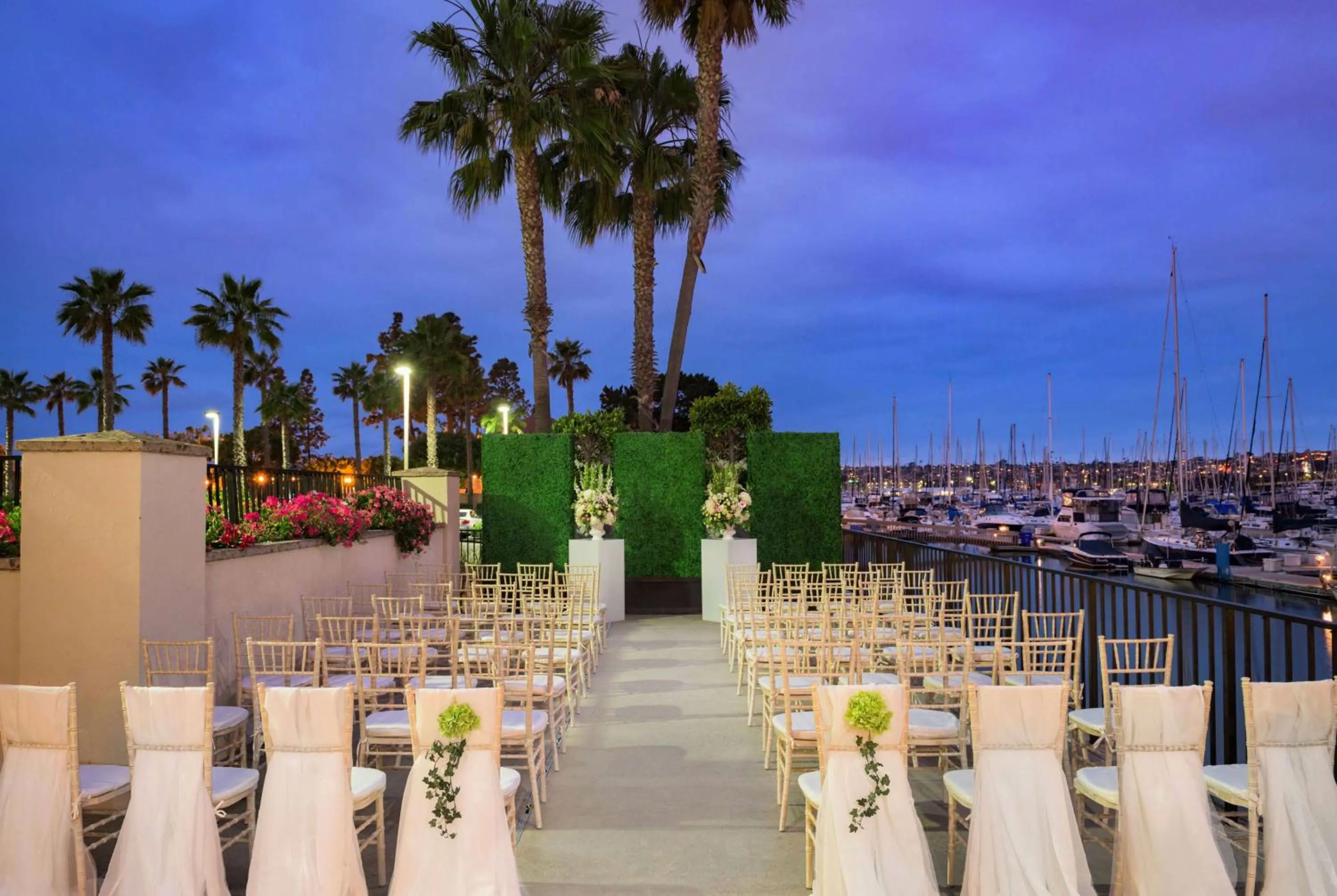 Patio in Hilton San Diego Airport/Harbor Island