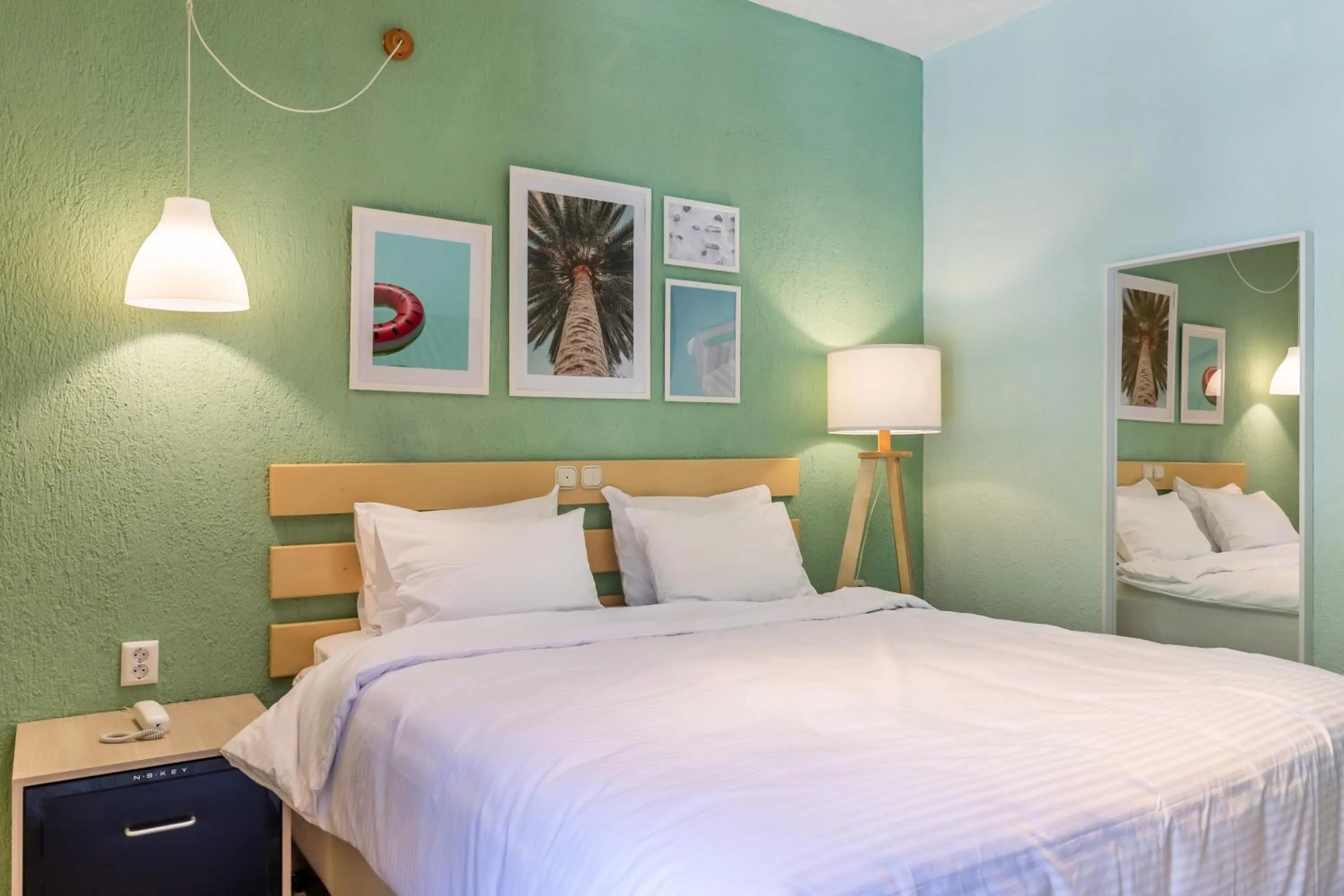 Bed in Panormos Beach Hotel Skopelos