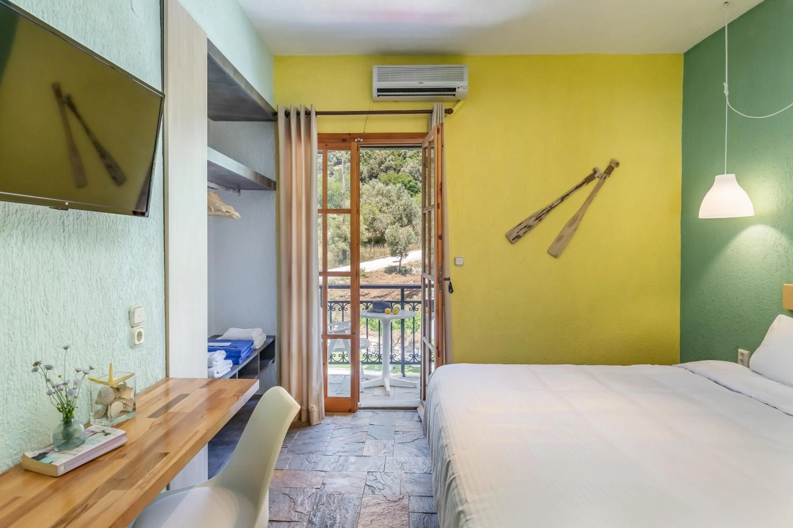 Bed in Panormos Beach Hotel Skopelos