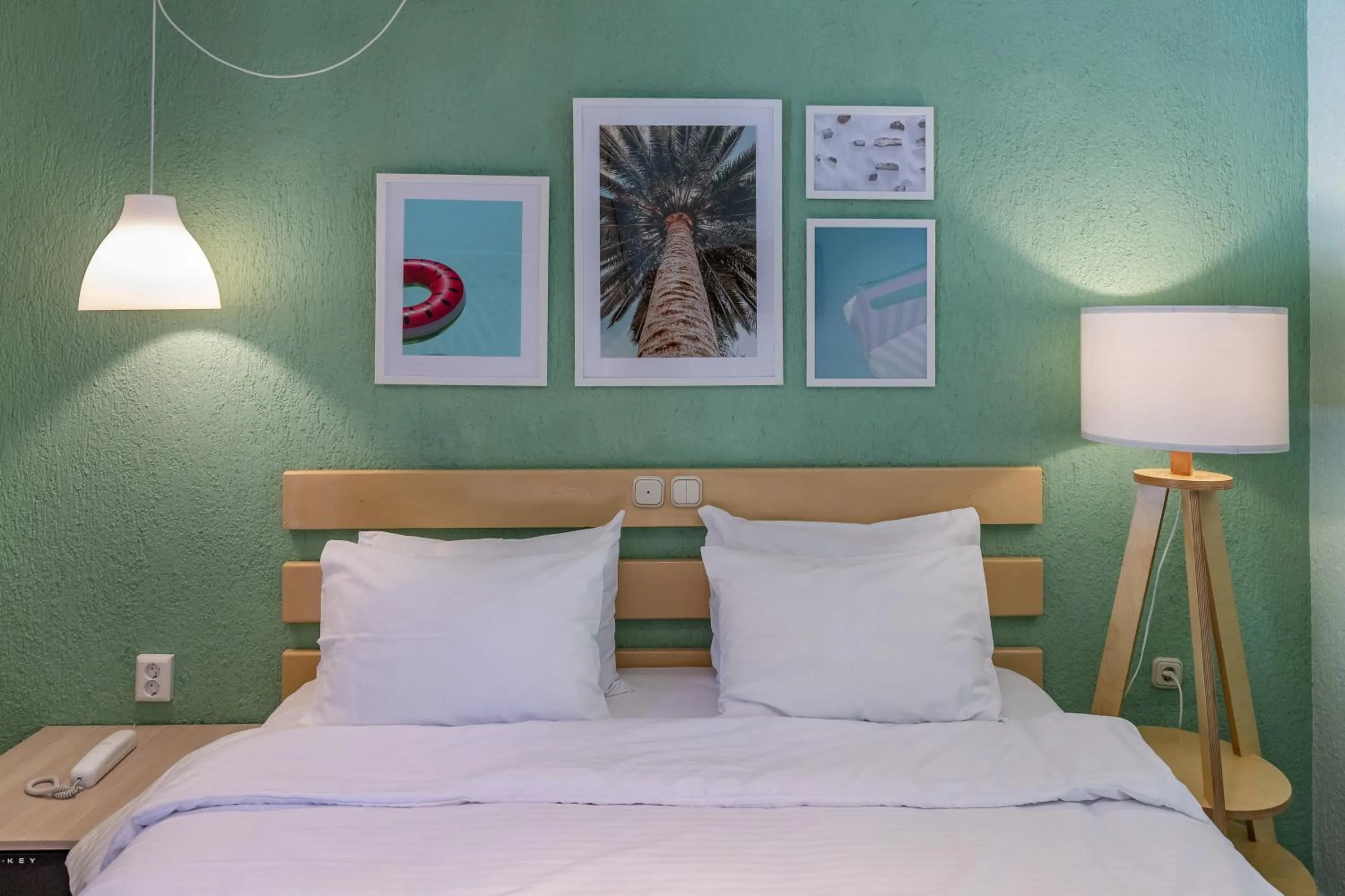 Bed in Panormos Beach Hotel Skopelos