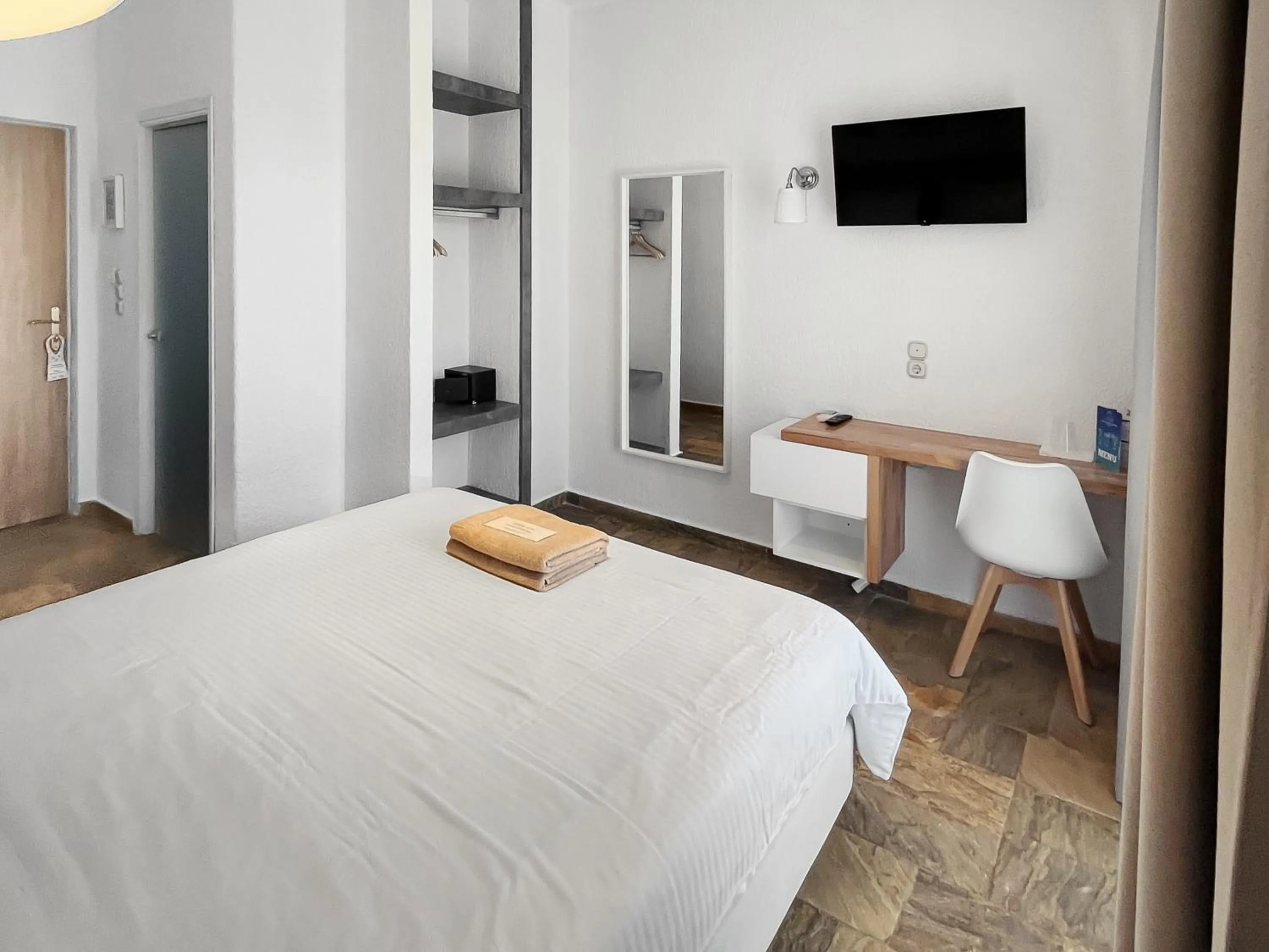 Bed in Panormos Beach Hotel Skopelos