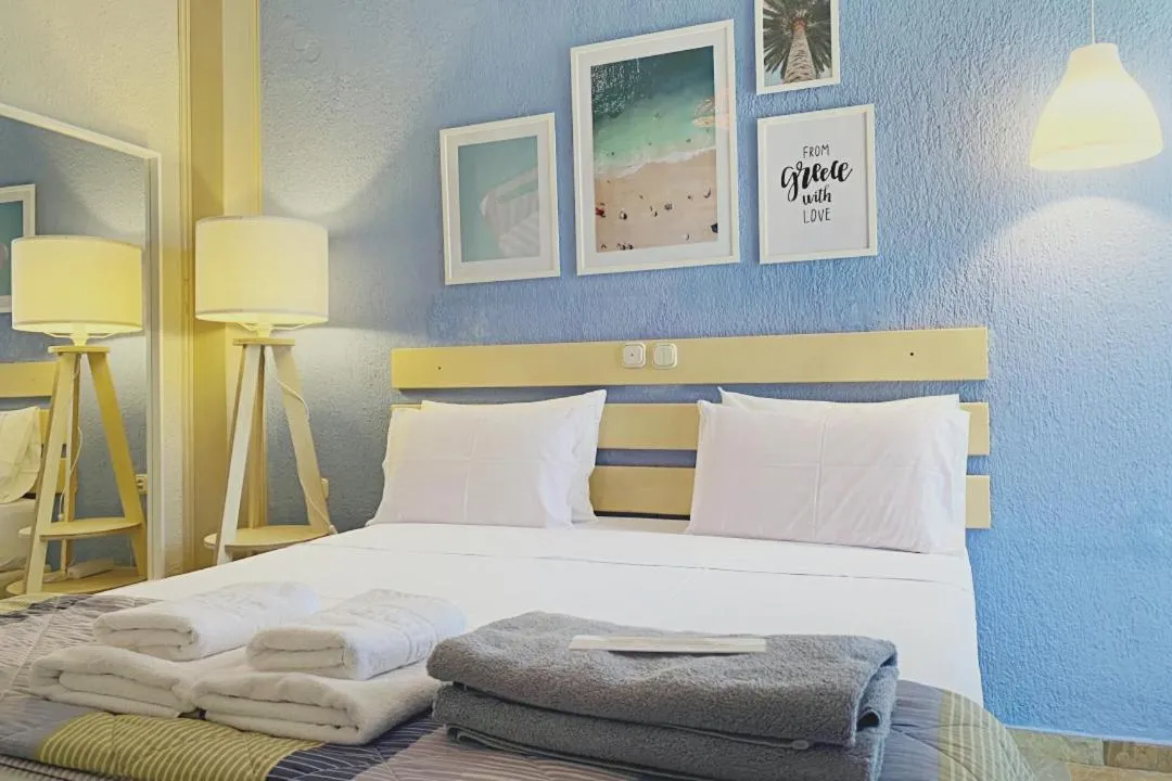 Bed in Panormos Beach Hotel Skopelos