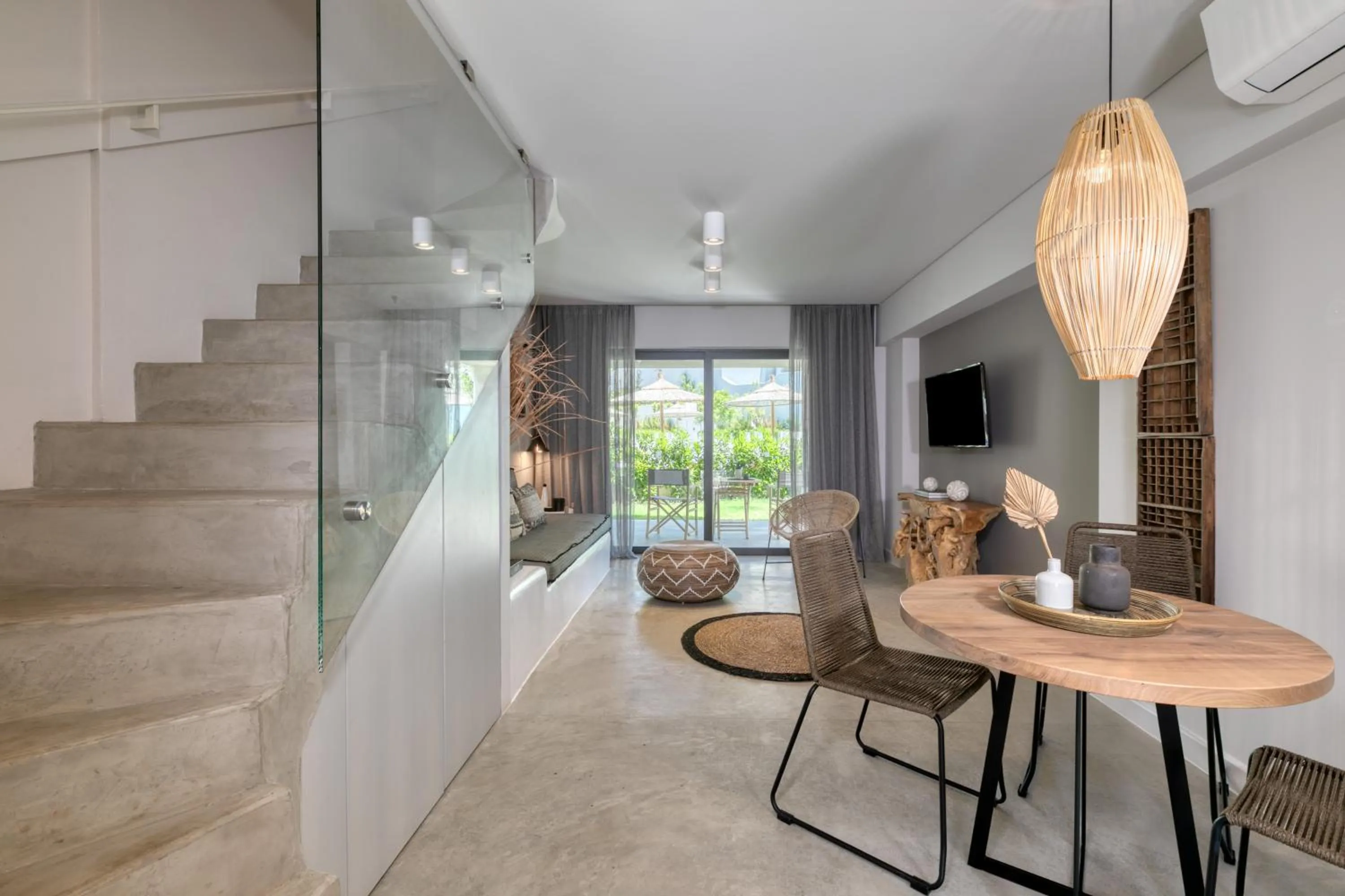 Dining area in Crystal Waters