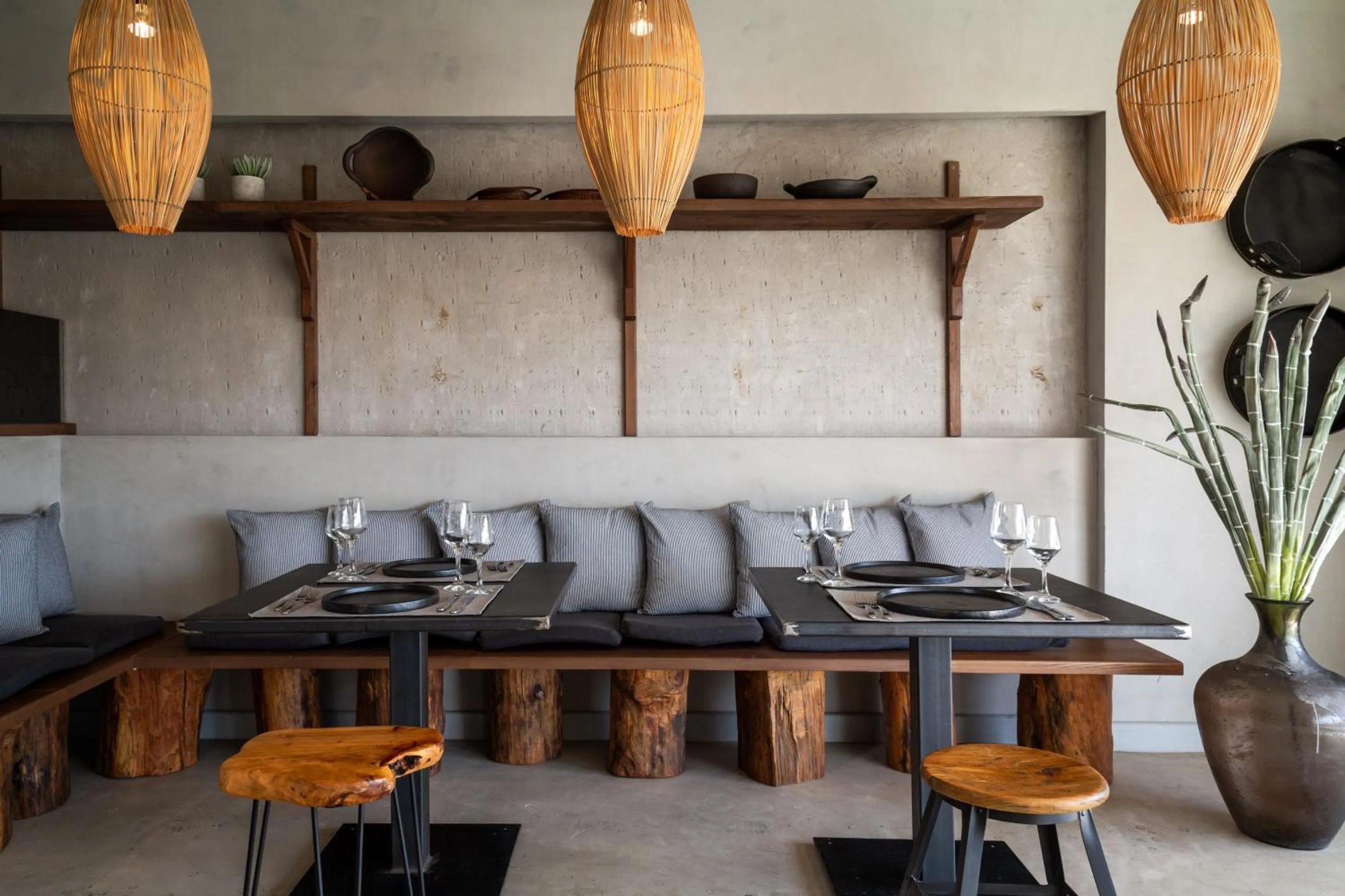 Restaurant/places to eat in Crystal Waters