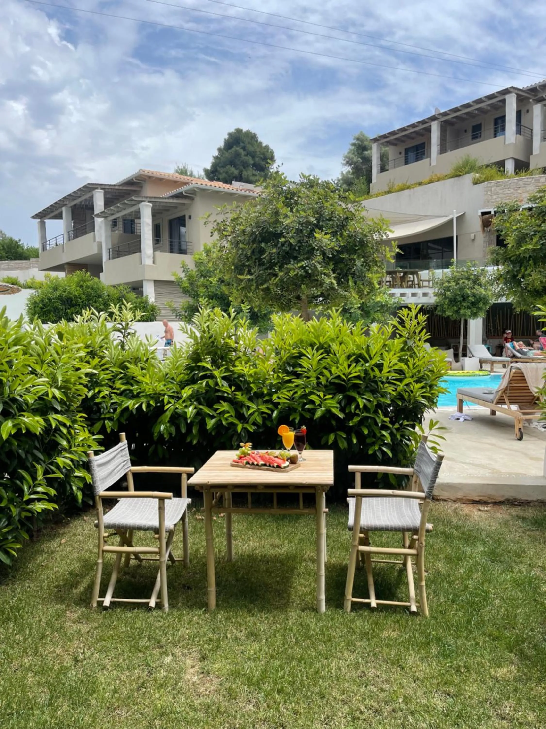 Garden in Crystal Waters