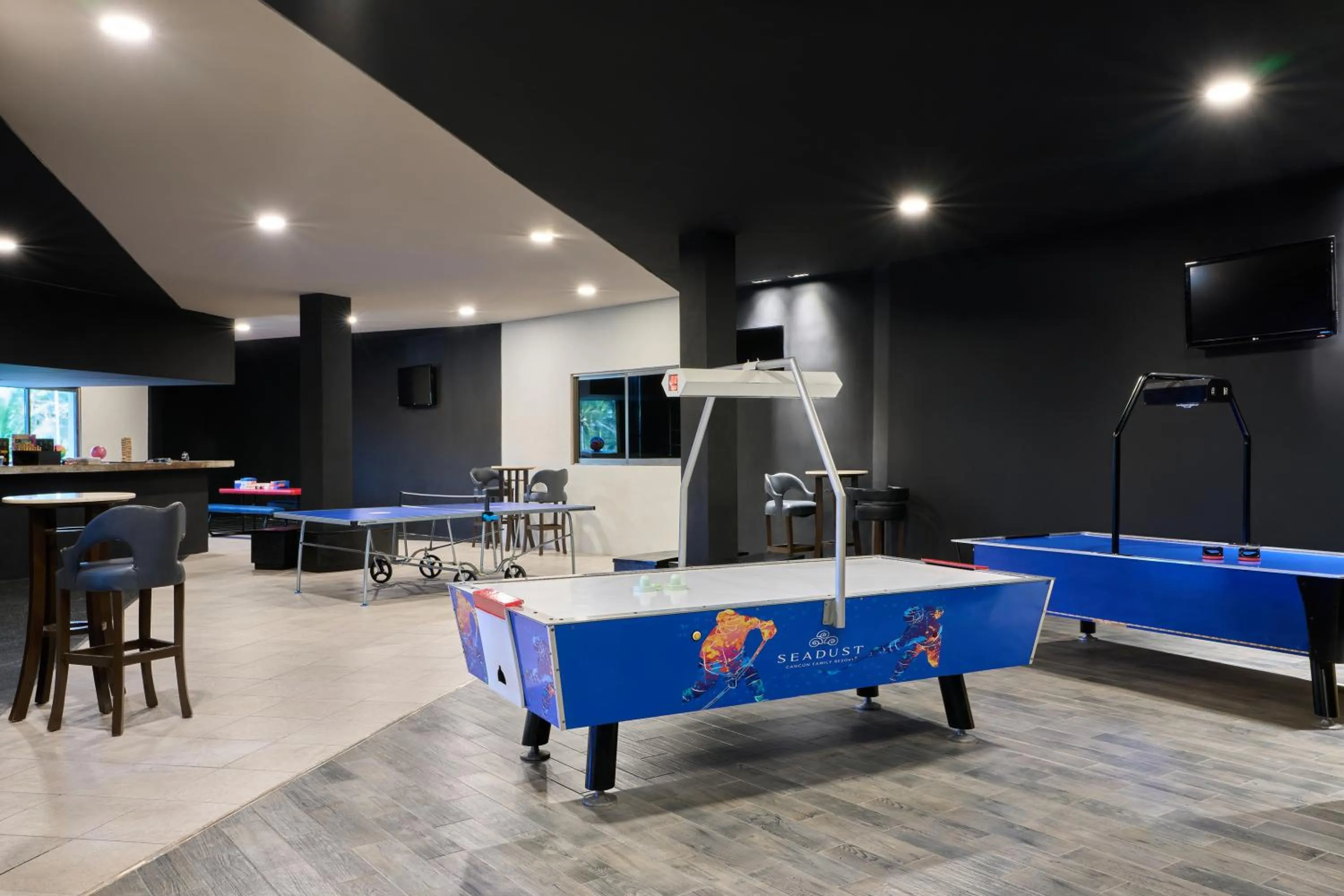 Game Room in Seadust Cancun Family Resort - All Inclusive