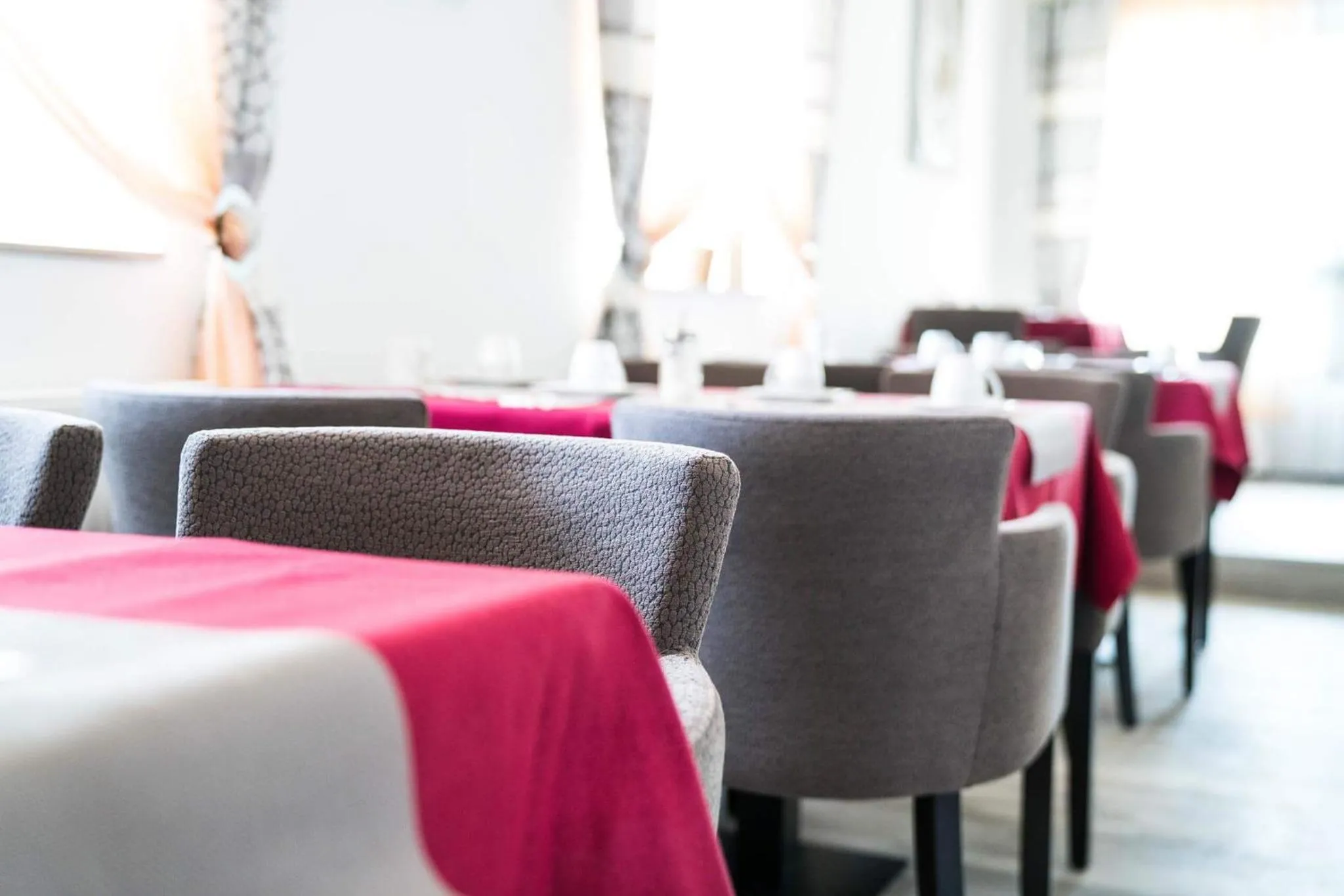 Restaurant/places to eat in Pension & Restaurant La Amalia