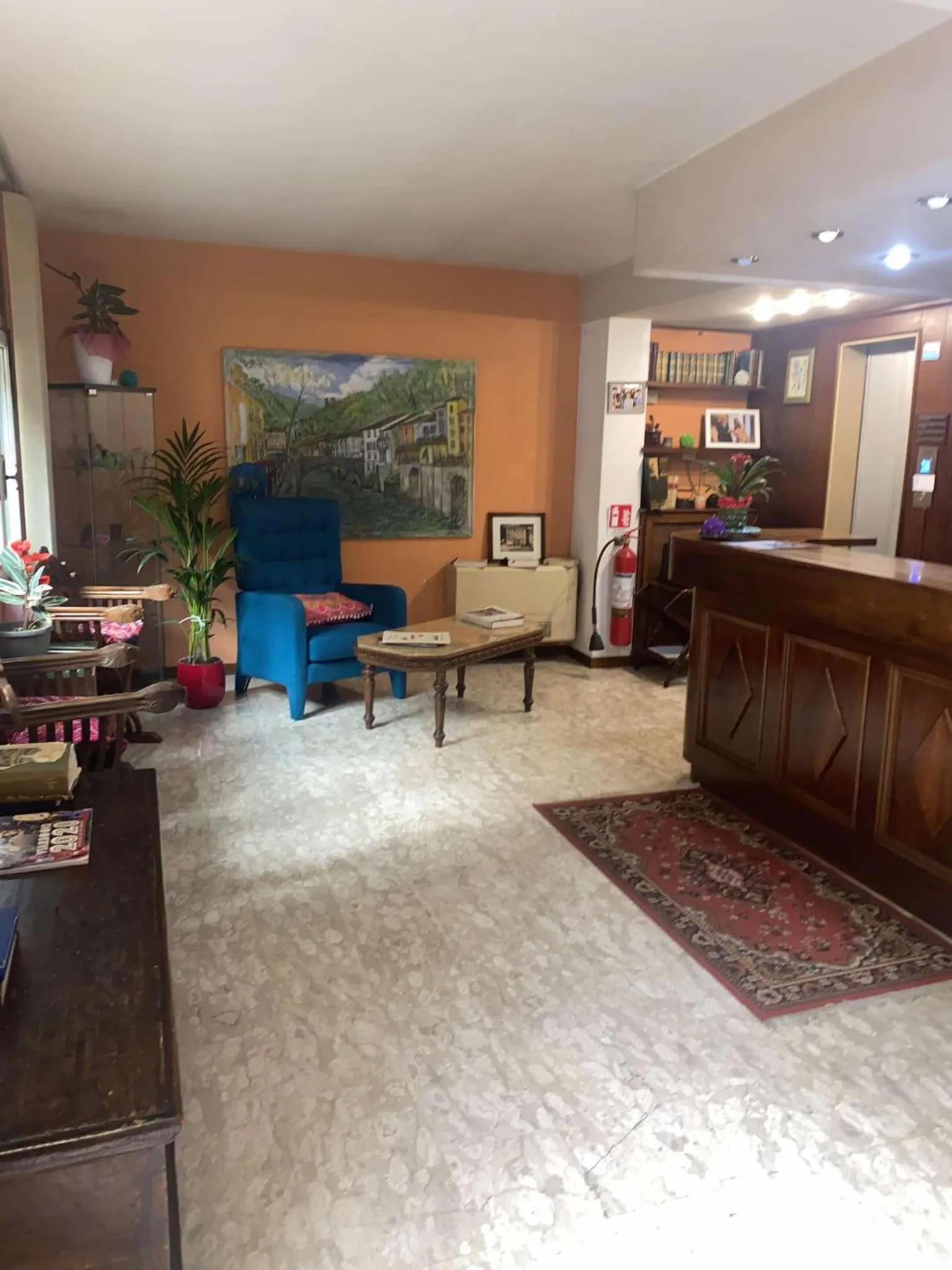 Lobby or reception in Bridge Hotel