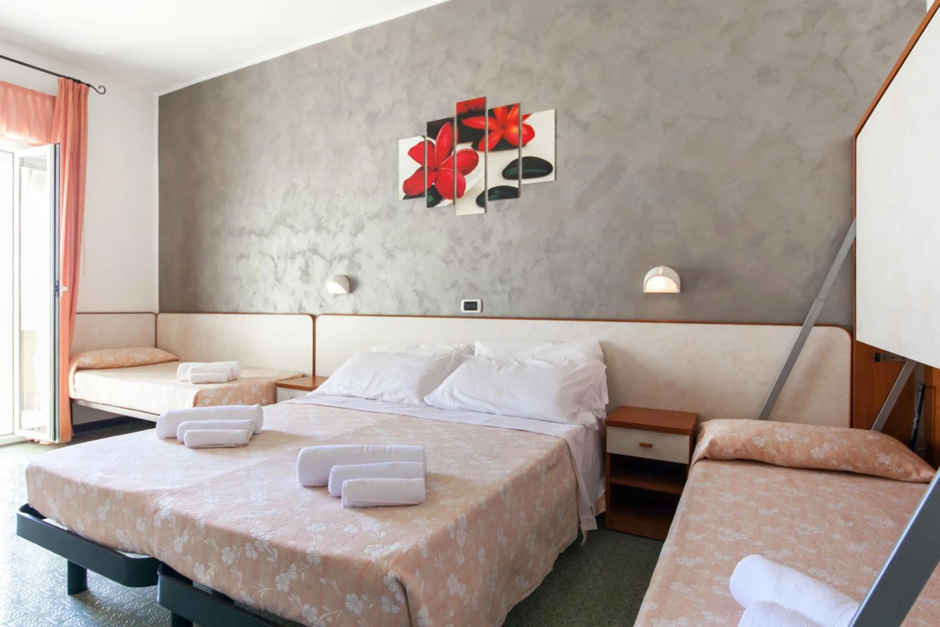 Bedroom, Bed in Hotel Sandra