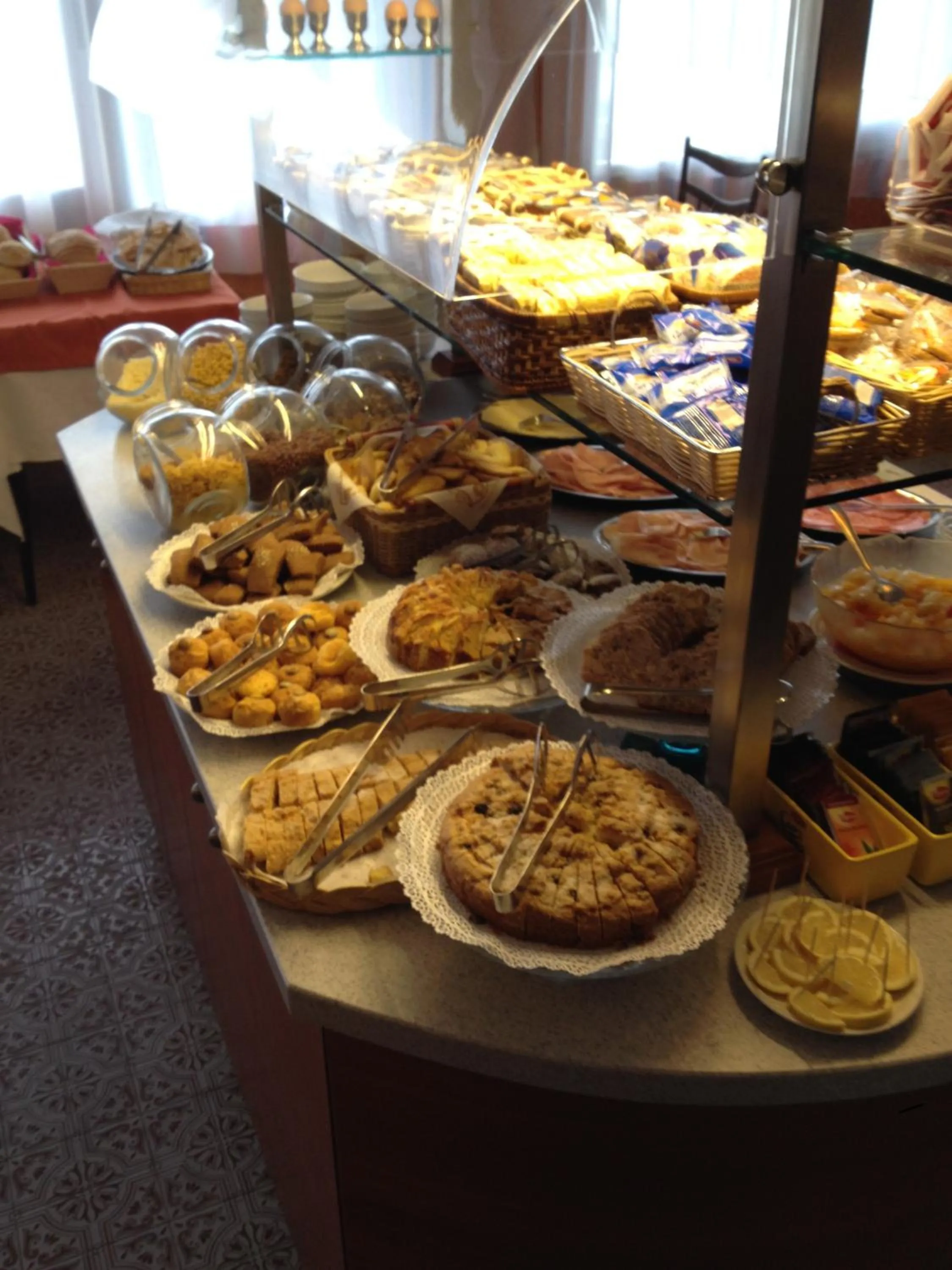 Breakfast in Hotel Sandra