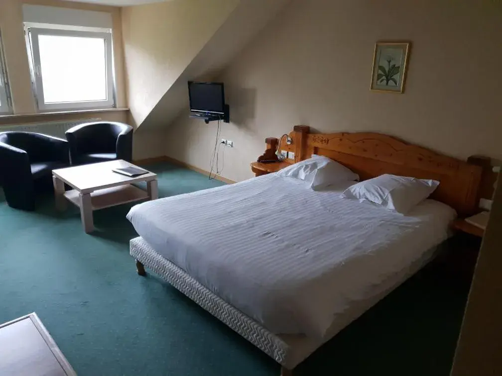 Single Room in Hotel Du Donon Single Room in Hotel Du Donon