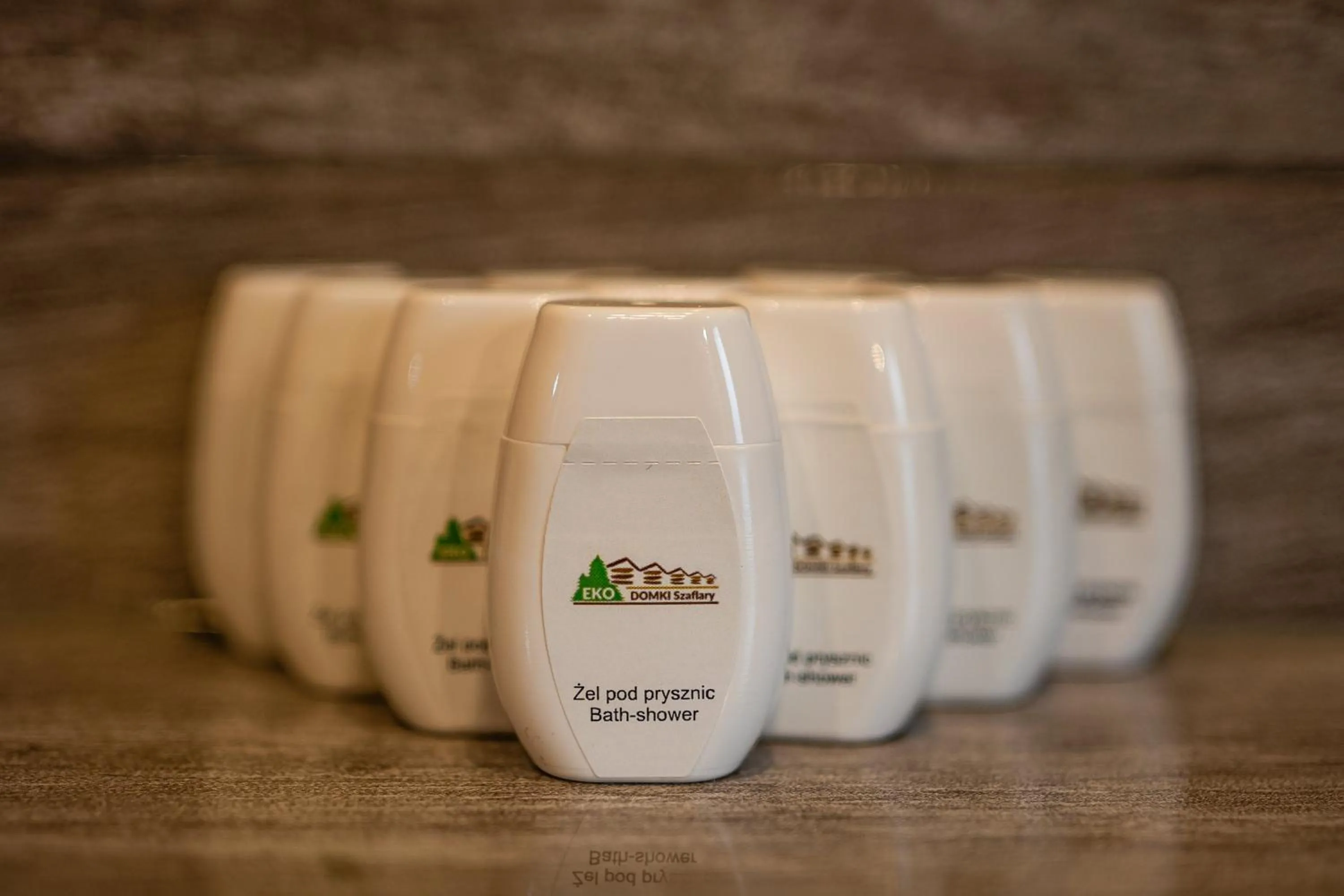 Property logo or sign in Eko domki MaMastra Szaflary