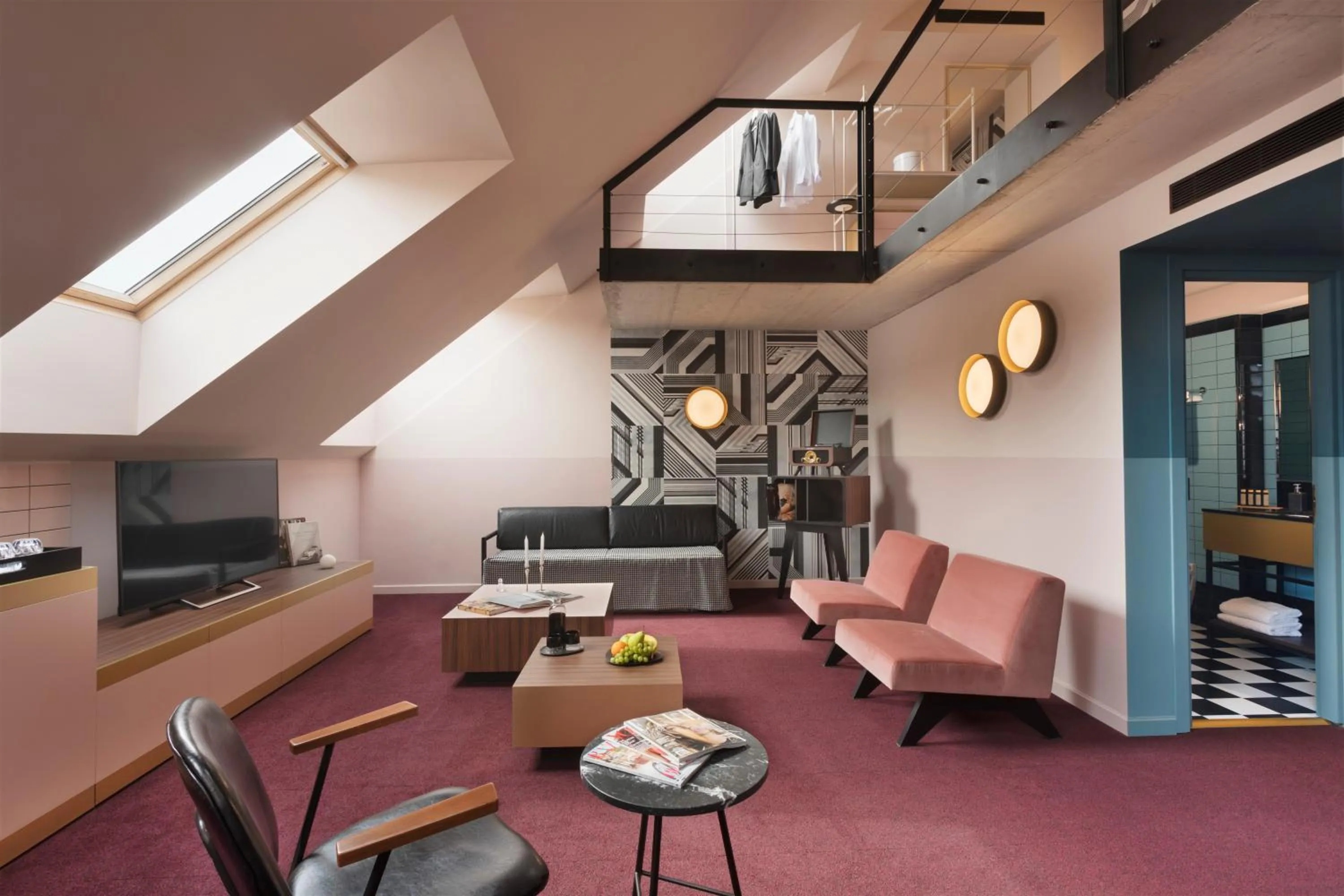 TV and multimedia in Stories Boutique Hotel