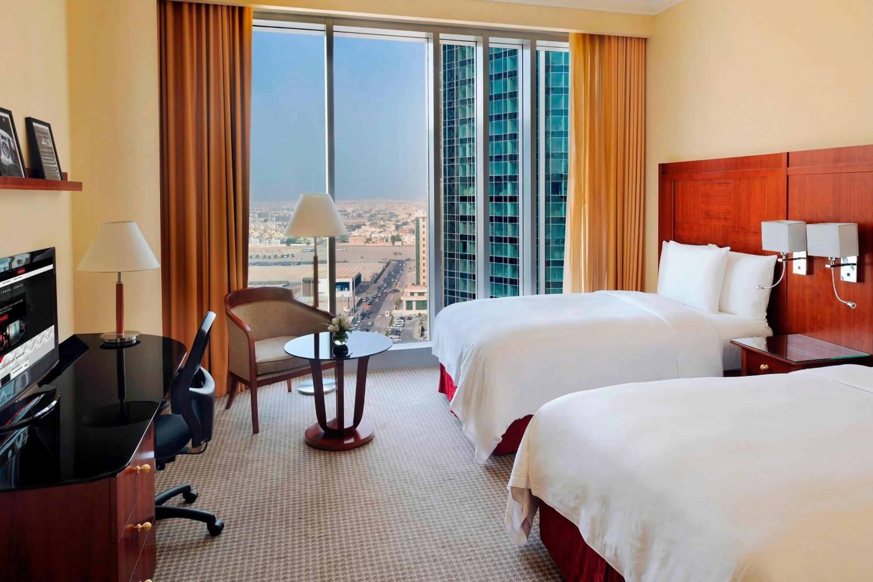Photo of the whole room, Bed in Marriott Marquis City Center Doha Hotel