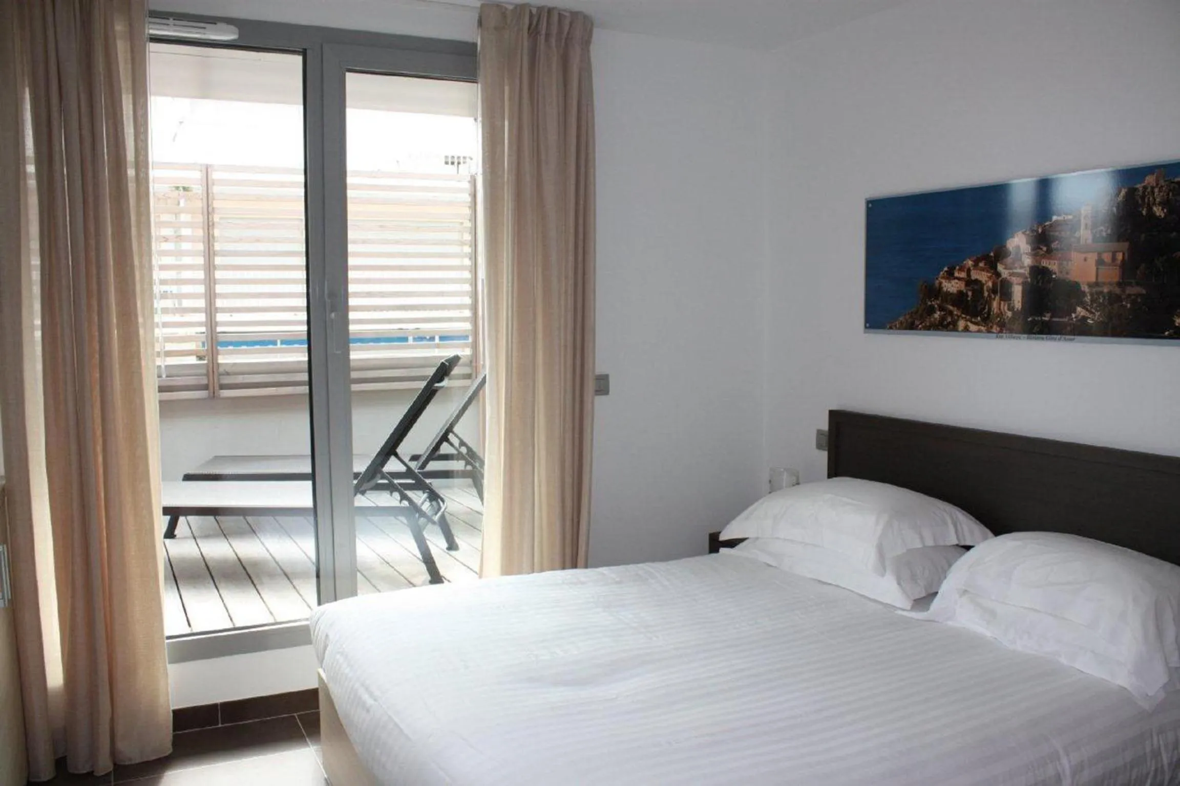 Bedroom, Bed in Royal Antibes - Luxury Hotel, Résidence, Beach & Spa