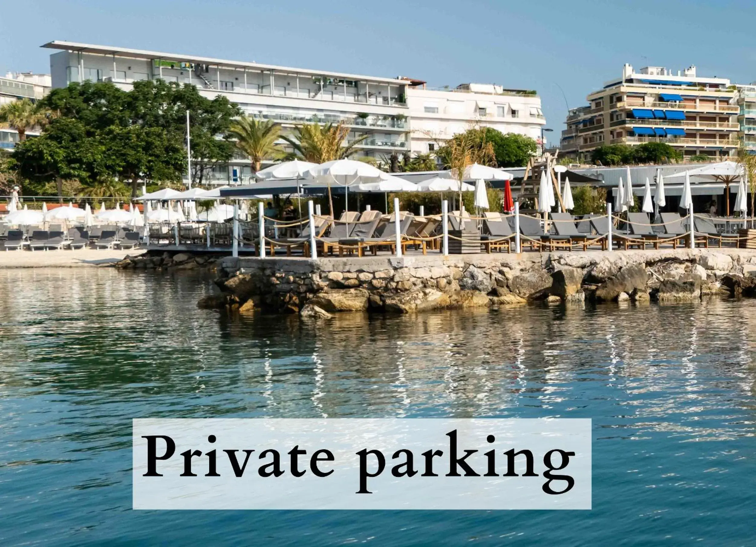 Restaurant/places to eat in Royal Antibes - Luxury Hotel, Résidence, Beach & Spa Restaurant/places to eat in Royal Antibes - Luxury Hotel, Résidence, Beach & Spa