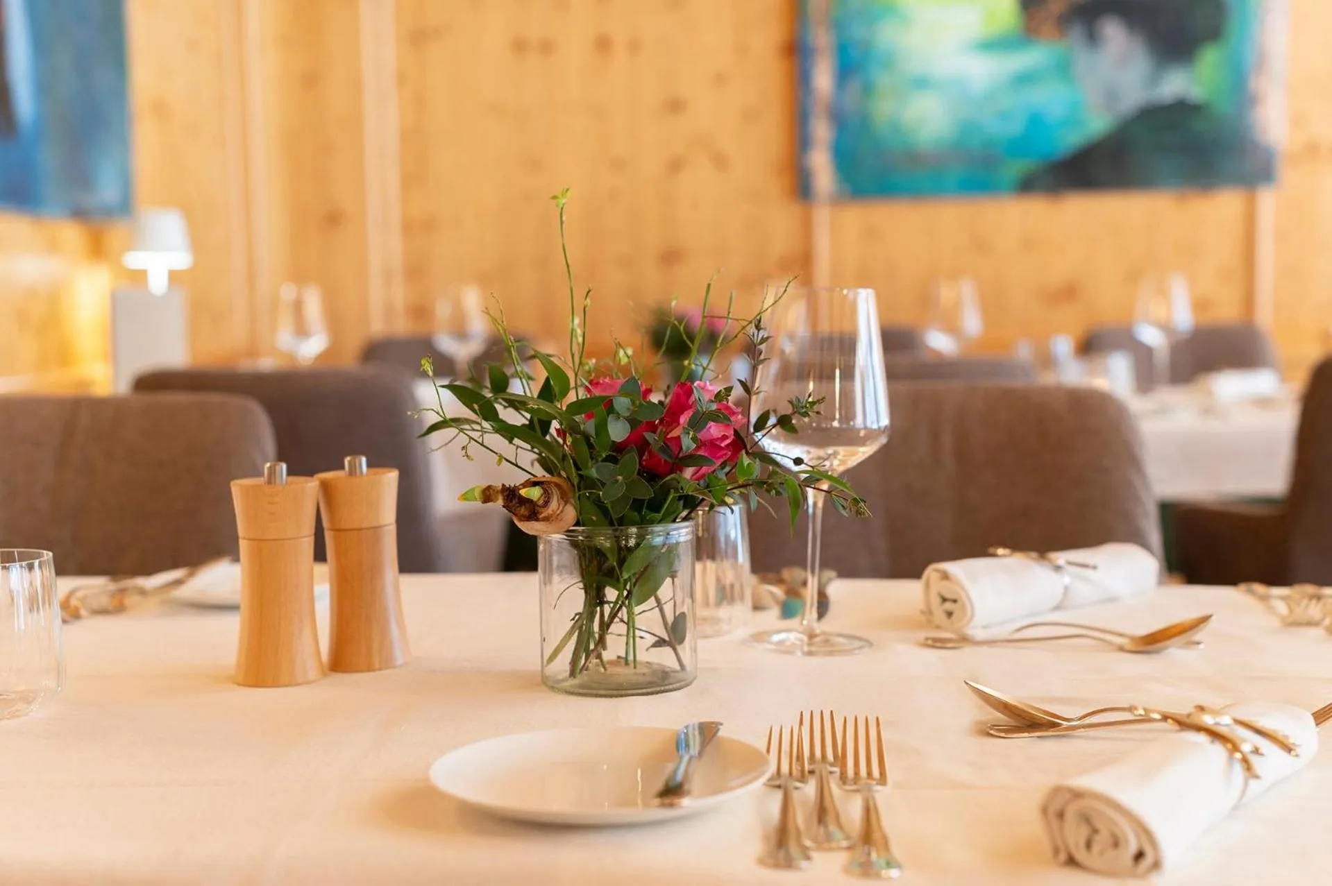 Restaurant/places to eat in Hotel Montafoner Hof