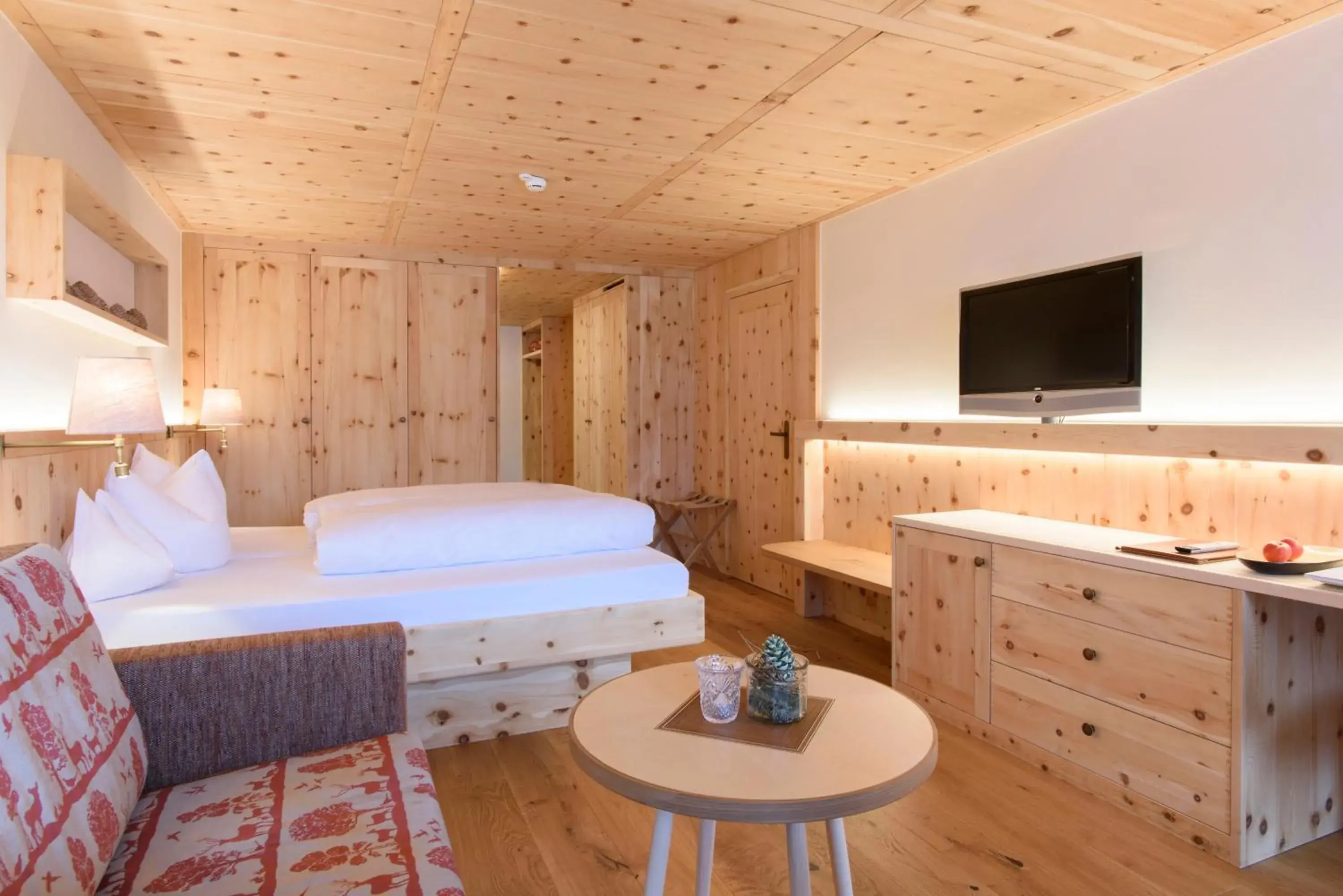 Superior Double Room in Hotel Montafoner Hof Superior Double Room in Hotel Montafoner Hof