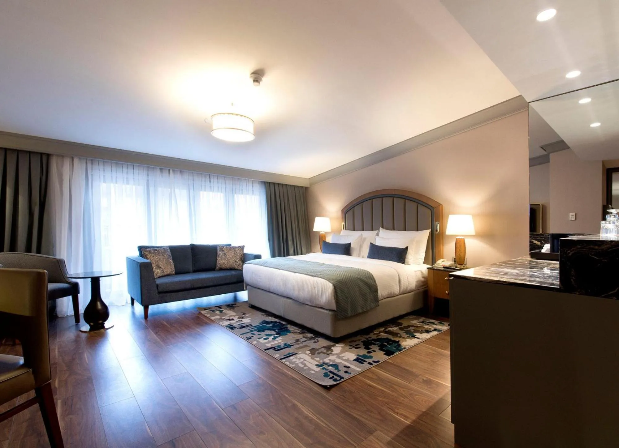 Photo of the whole room, Bed in Millennium Istanbul Golden Horn