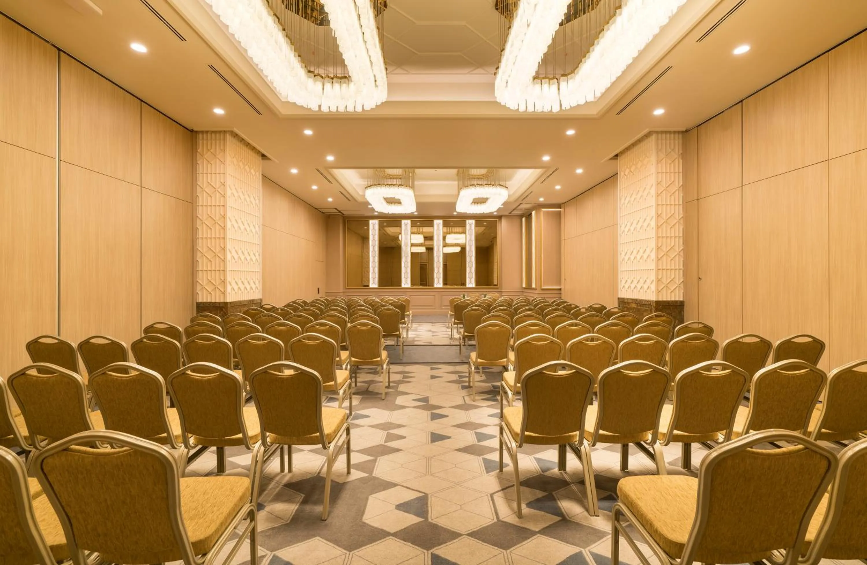 Meeting/conference room in Millennium Istanbul Golden Horn