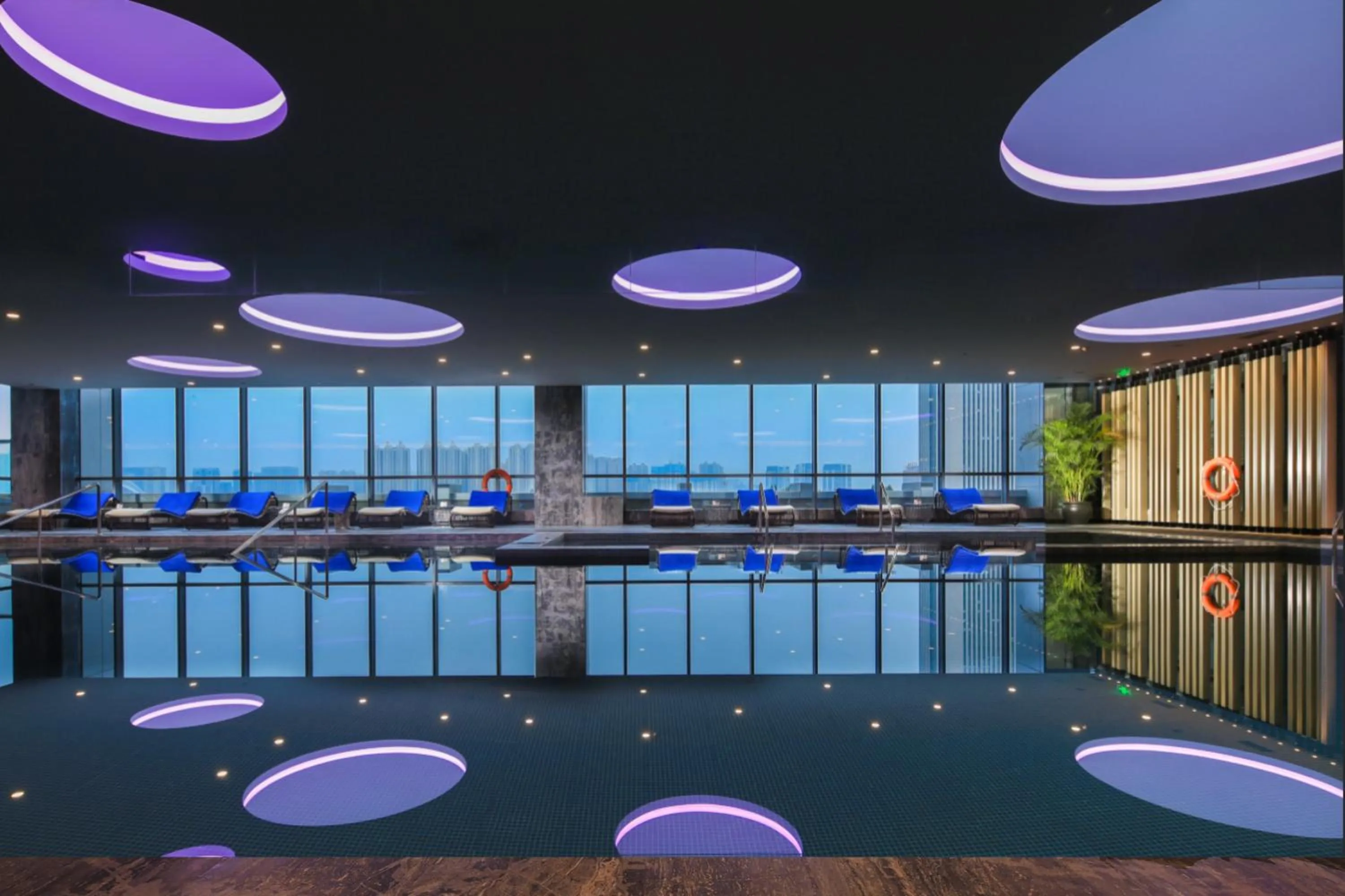 Swimming pool in InterContinental Taiyuan by IHG