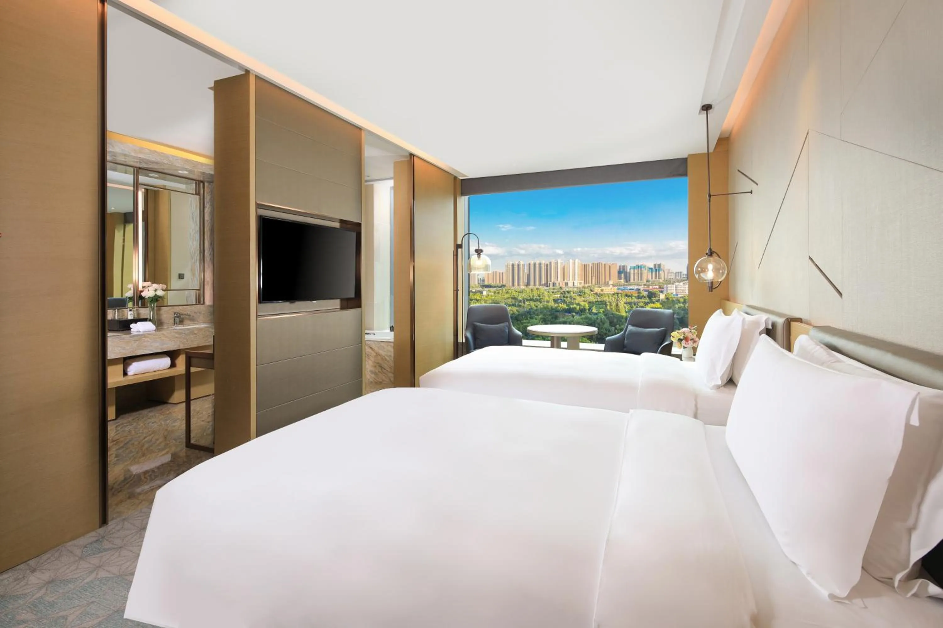 Bedroom, Bed in InterContinental Taiyuan by IHG