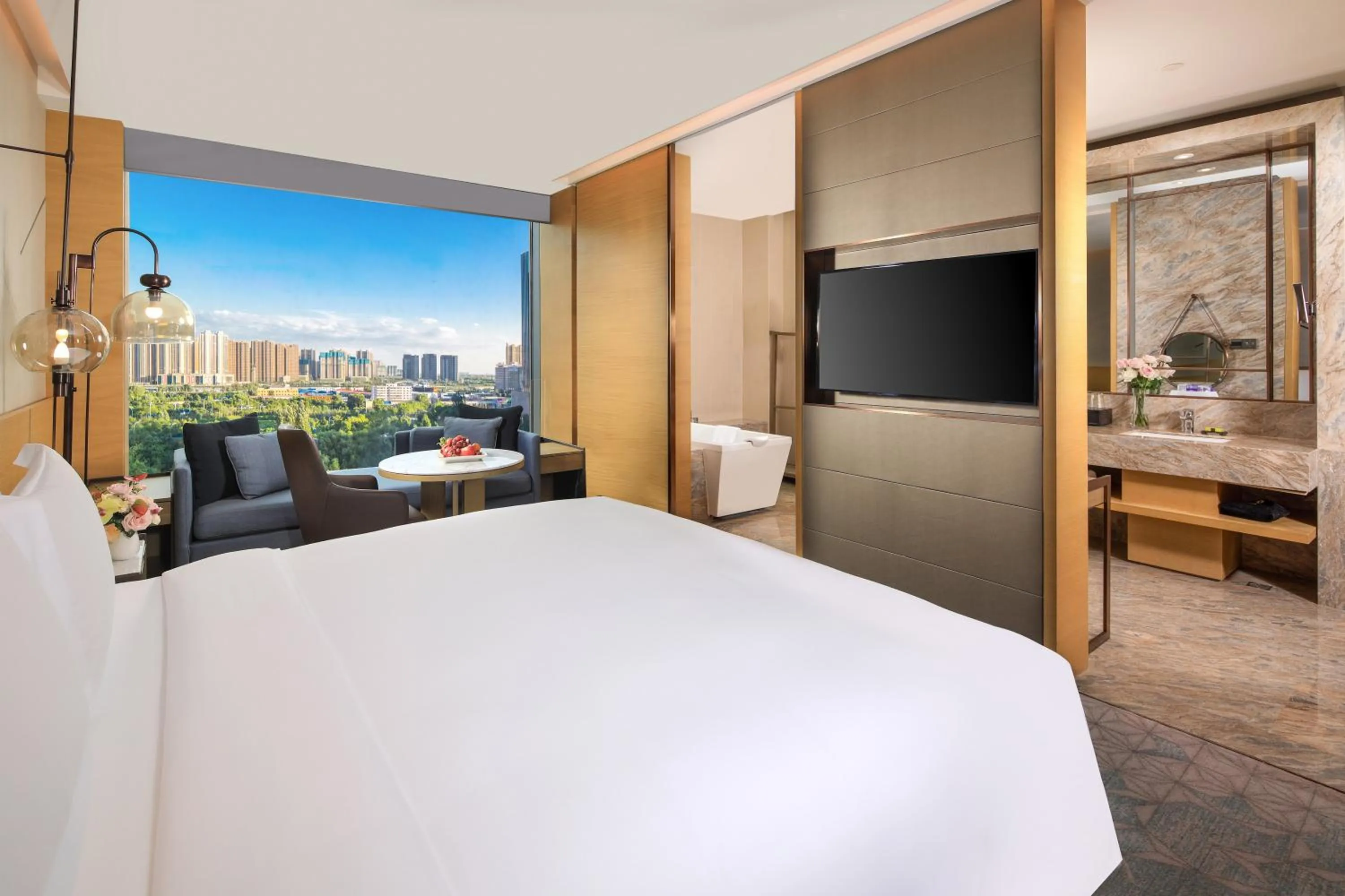 Photo of the whole room, Bed in InterContinental Taiyuan by IHG