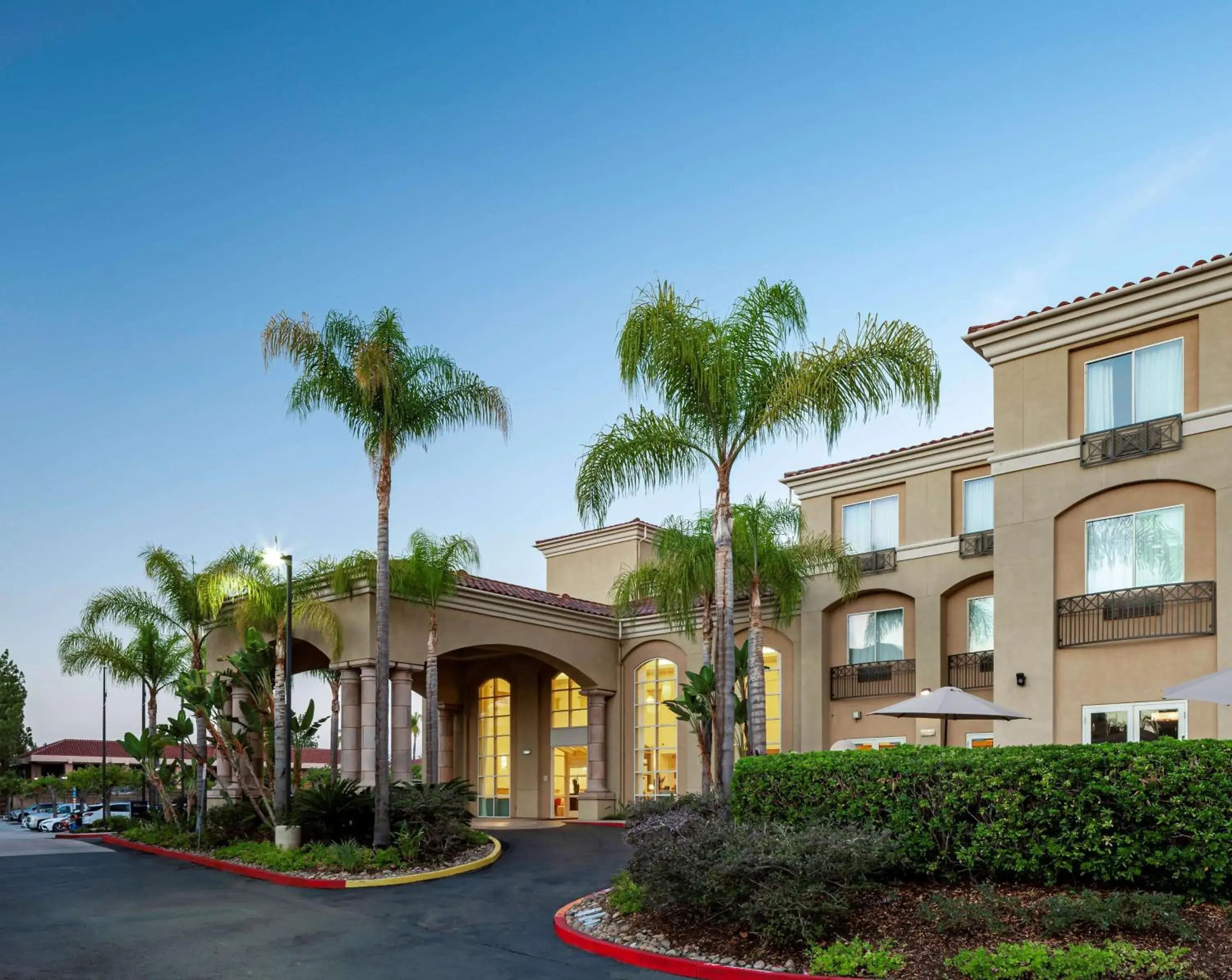 Property building in Hilton Garden Inn San Diego/Rancho Bernardo Property building in Hilton Garden Inn San Diego/Rancho Bernardo