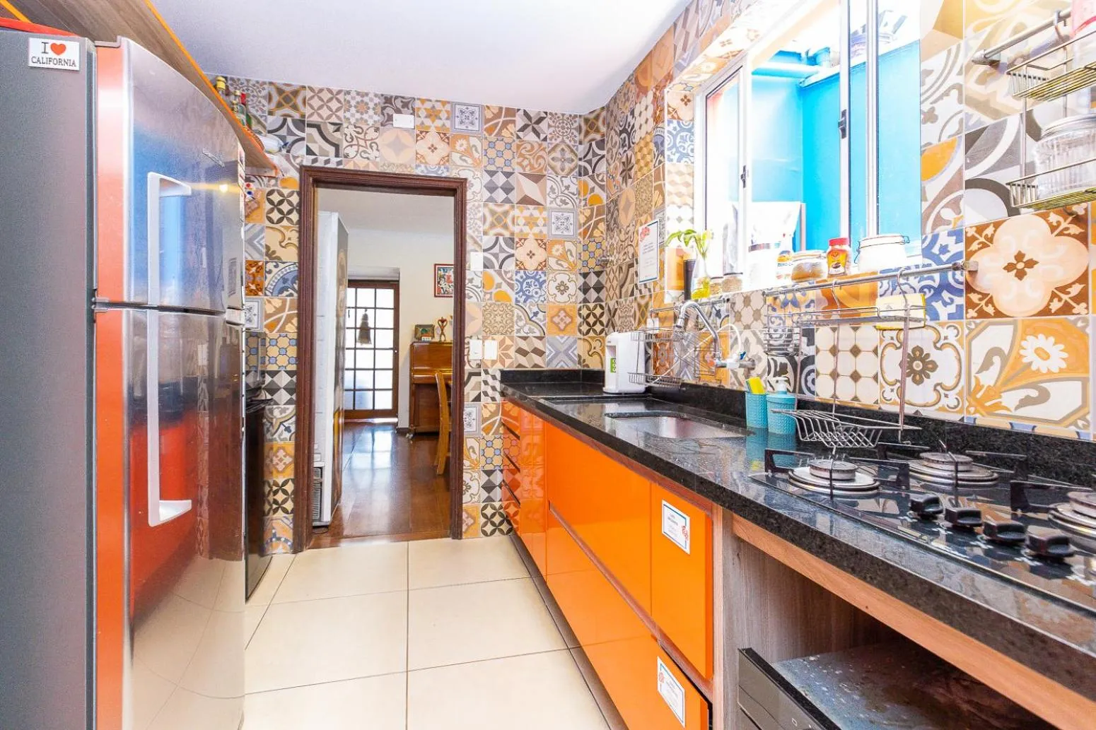 Communal kitchen in Hostel Casa Azul