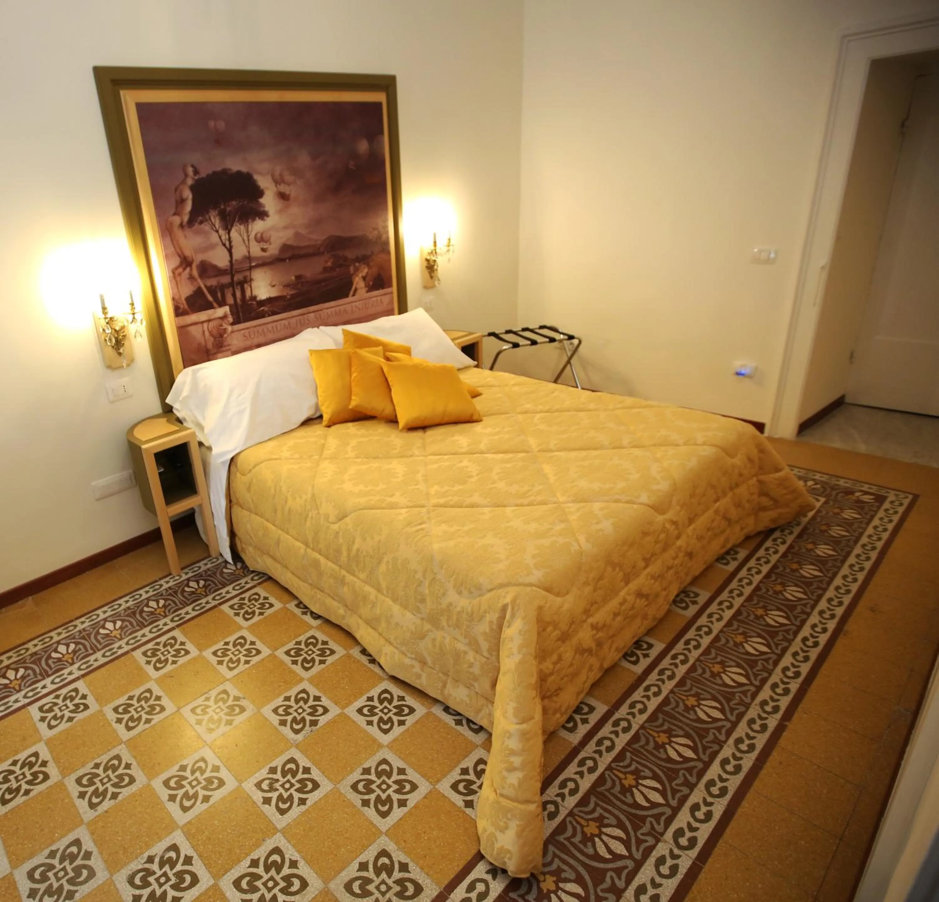 Bed in La Bella Napoli B&B