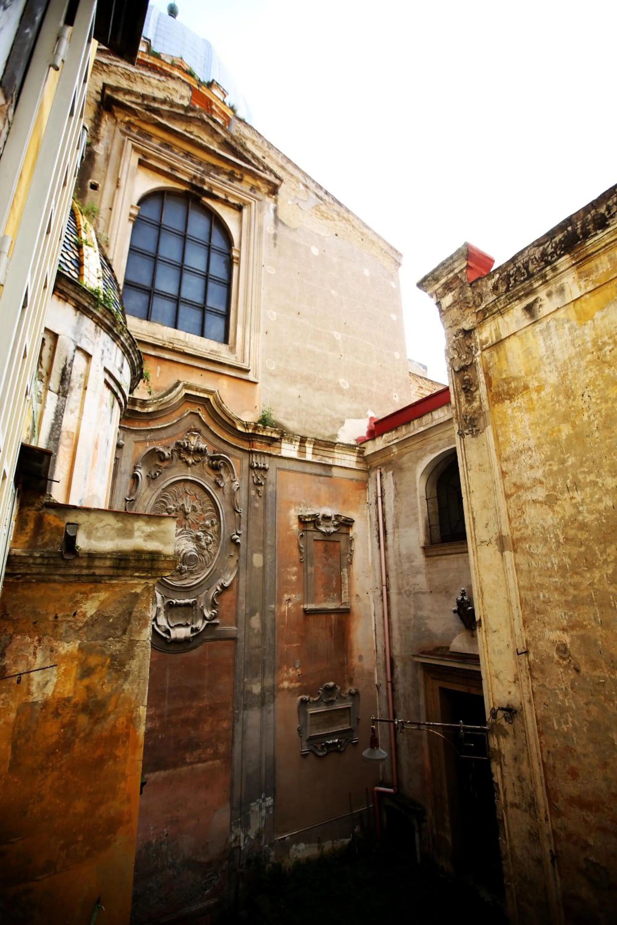 Property building in La Bella Napoli B&B