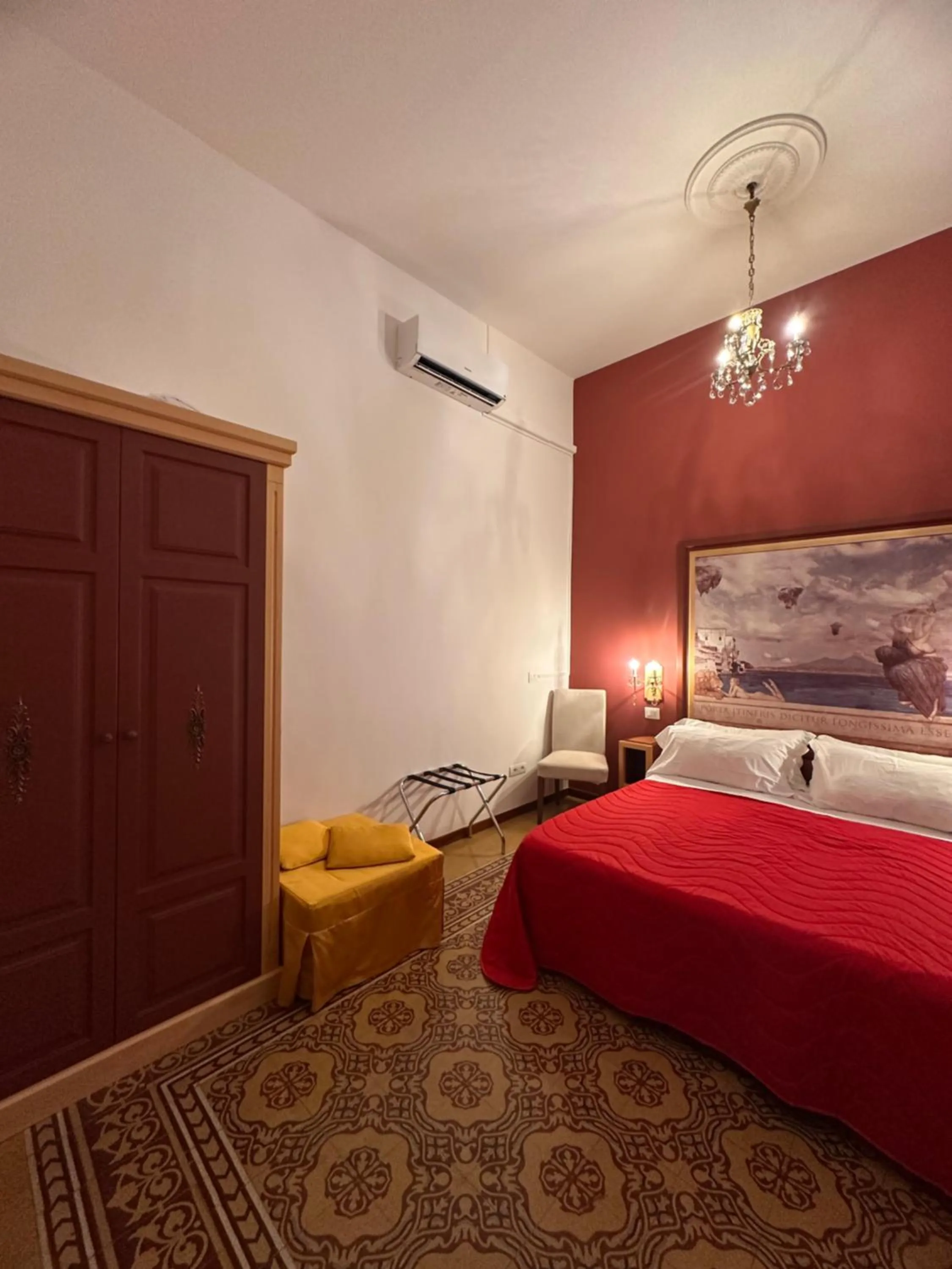 Bed in La Bella Napoli B&B