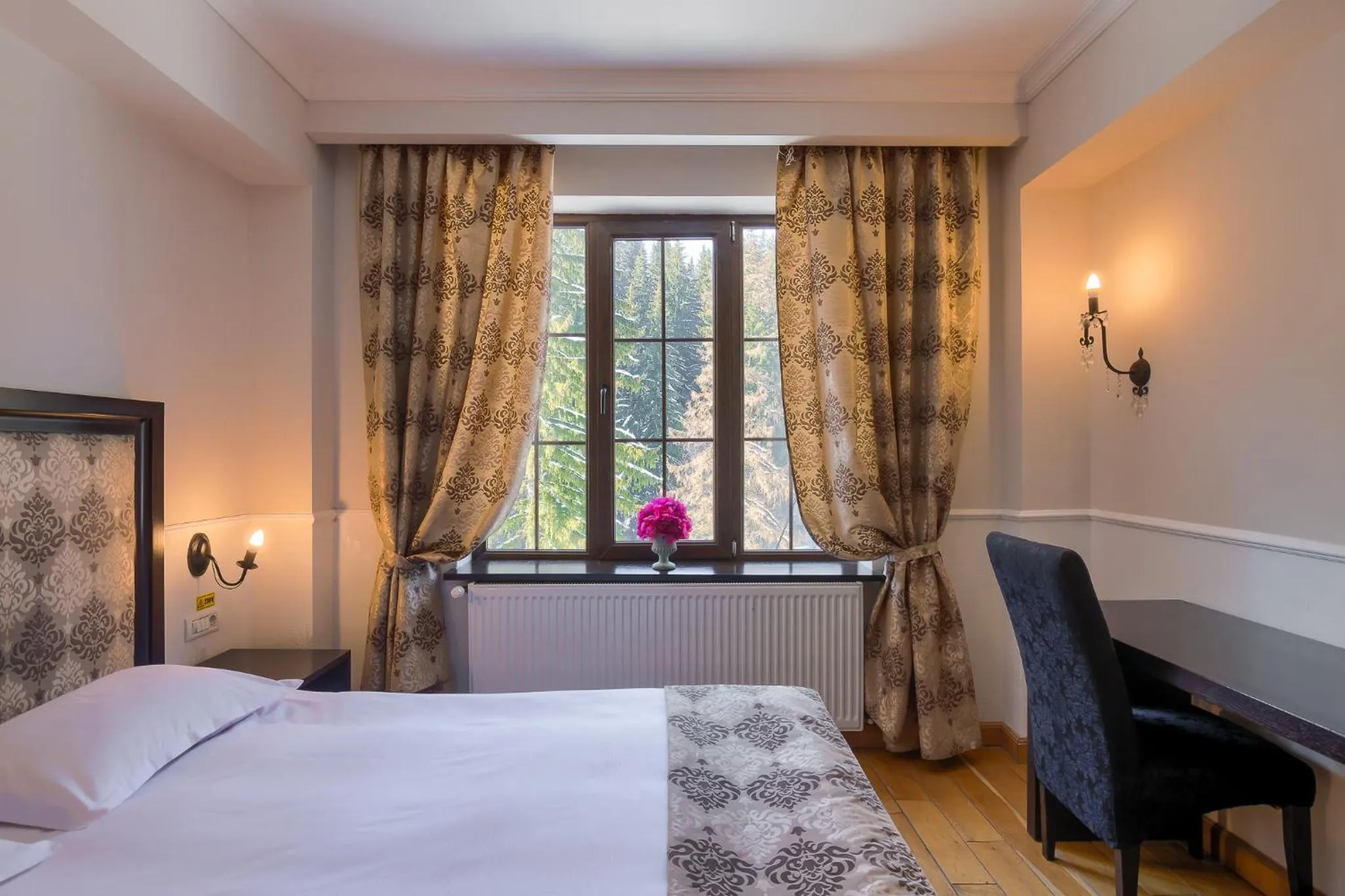 Photo of the whole room, Bed in Rizzo Boutique Hotel