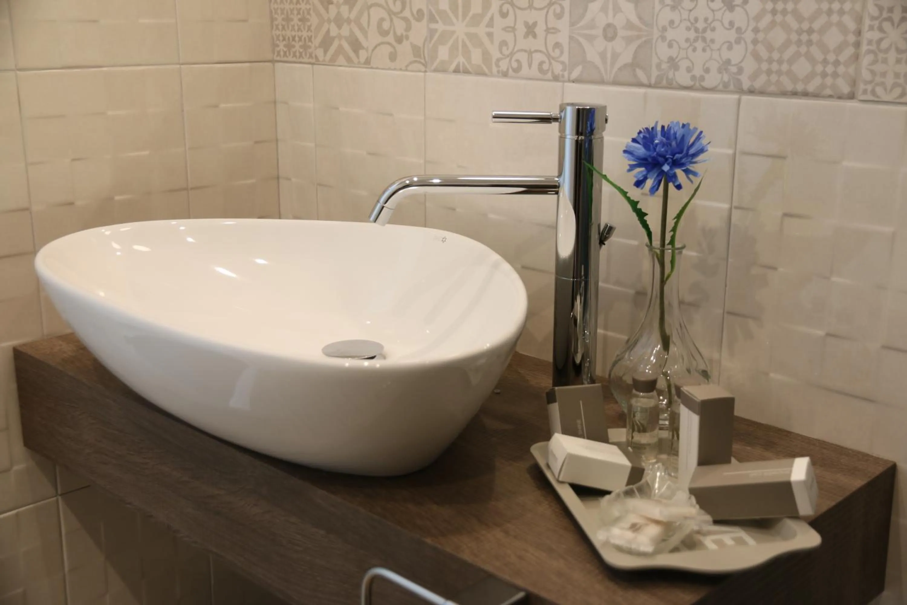 Bathroom in Aitna B&B