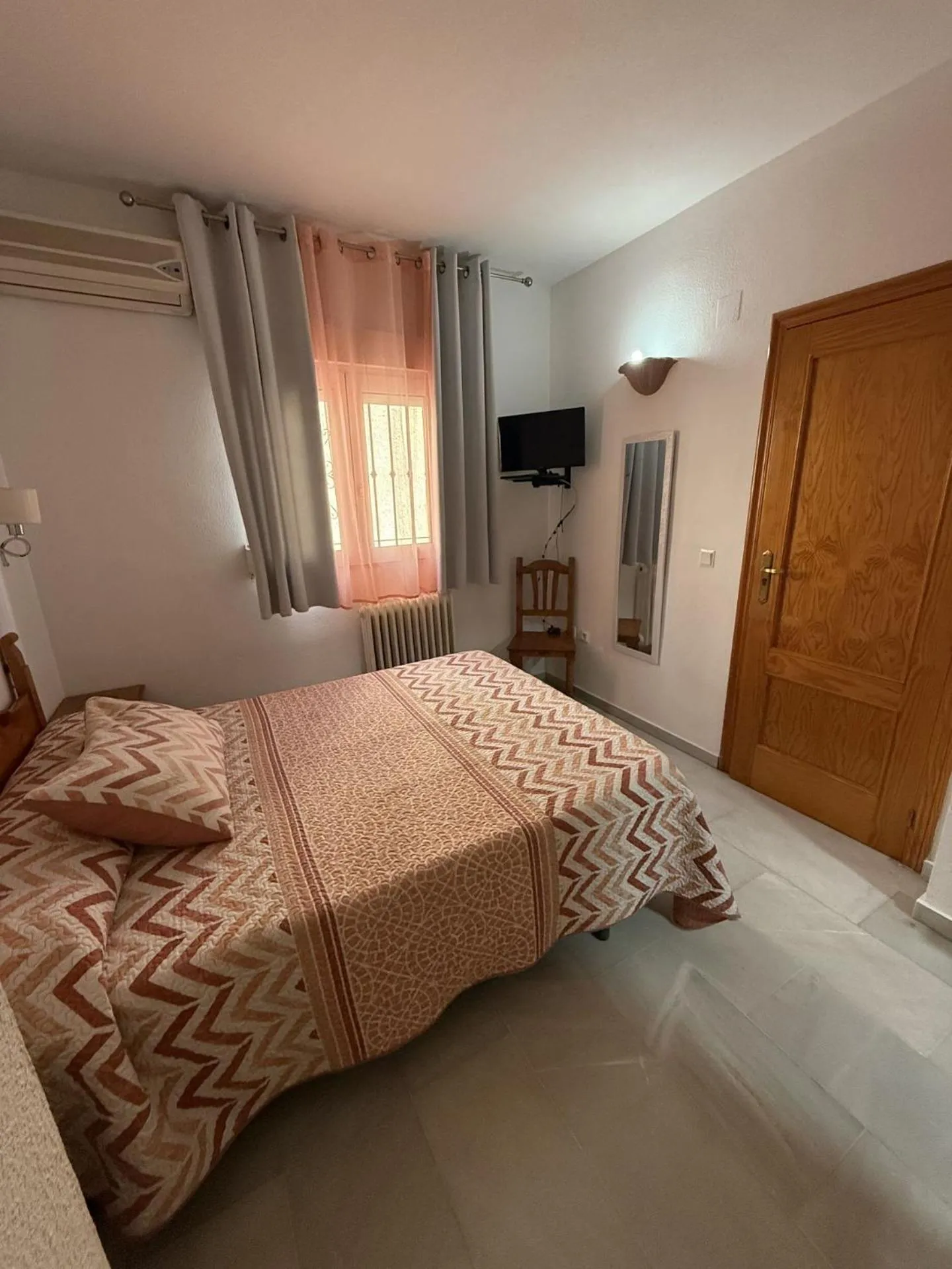 Bed in Hotel Mirasol