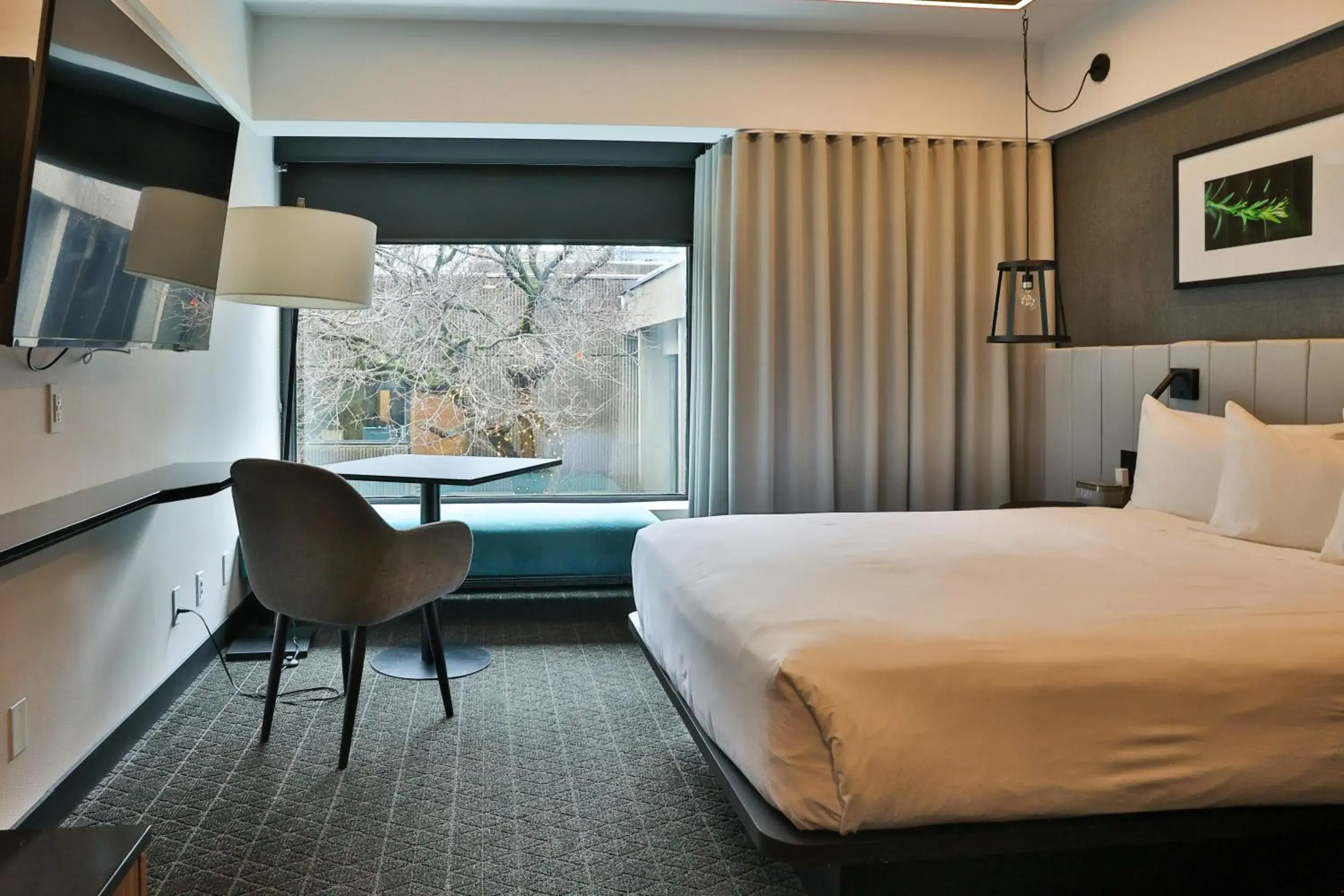 Bedroom, Bed in Hotel Bonaventure Montreal Bedroom, Bed in Hotel Bonaventure Montreal