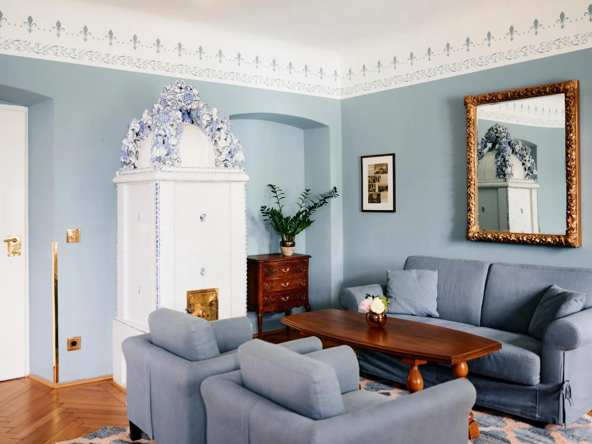 Living room in TAUROA Landhaus zu Appesbach