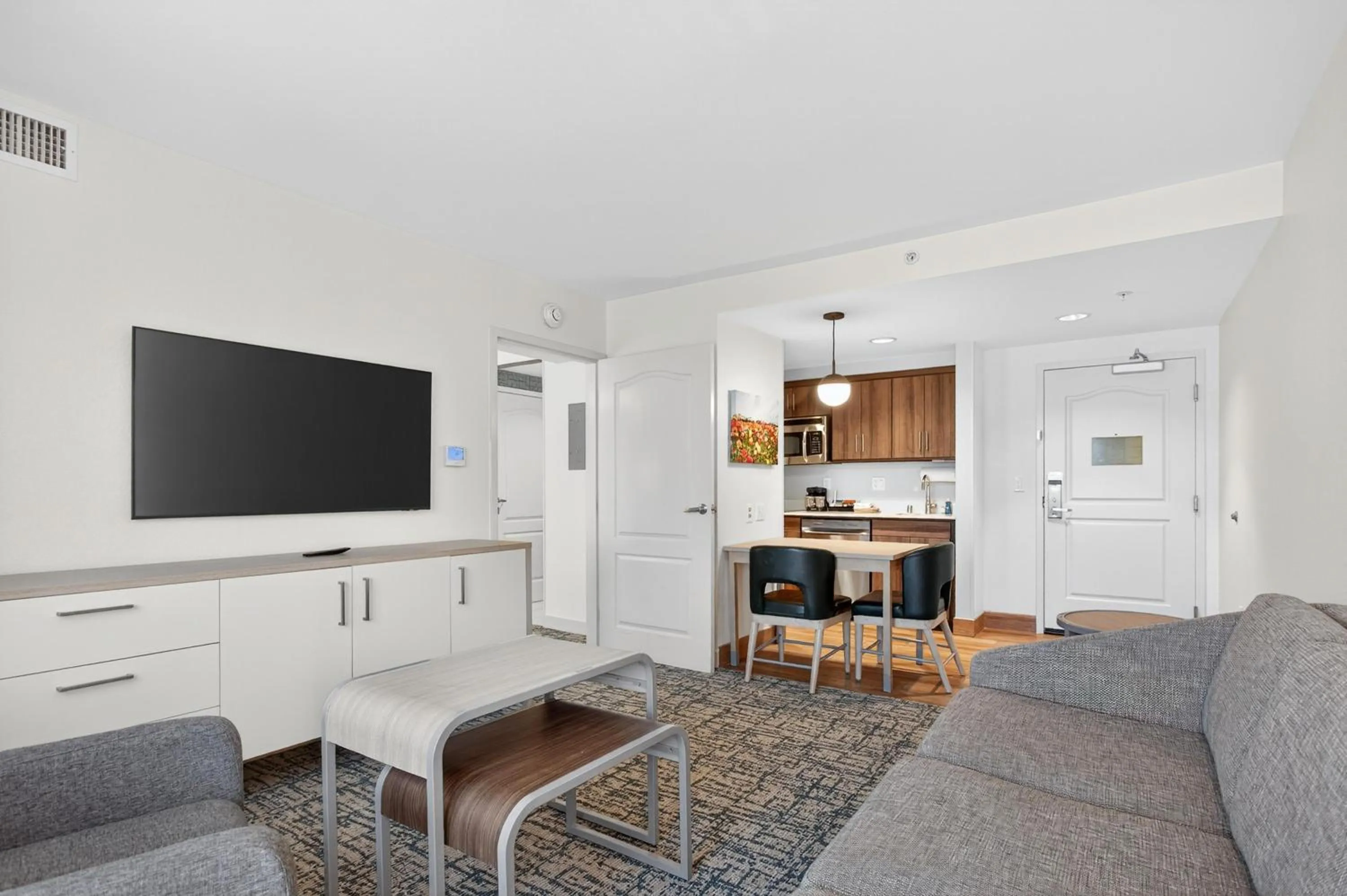 Living room in Homewood Suites by Hilton Carlsbad-North San Diego County