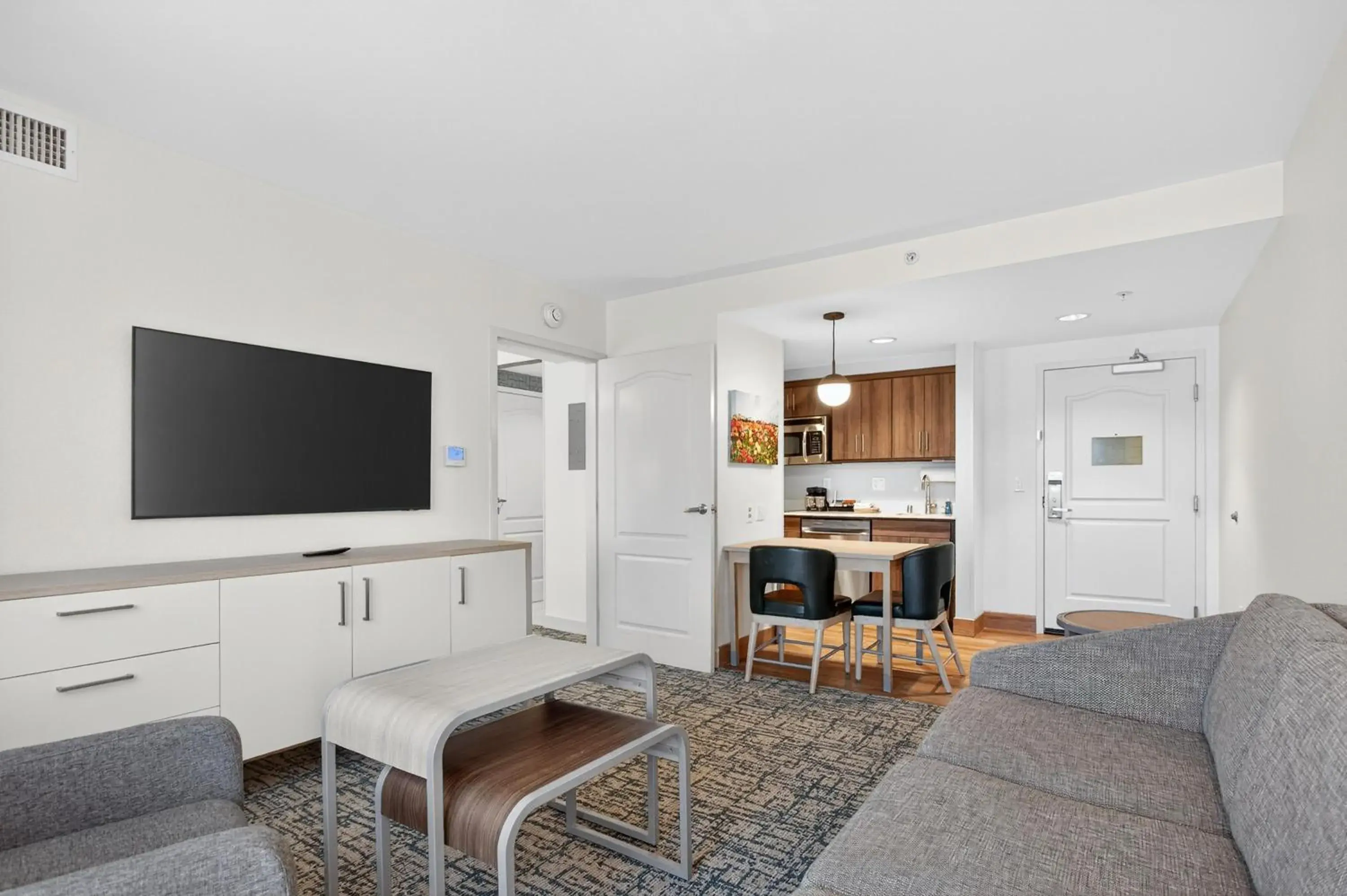 Living room in Homewood Suites by Hilton Carlsbad-North San Diego County Living room in Homewood Suites by Hilton Carlsbad-North San Diego County