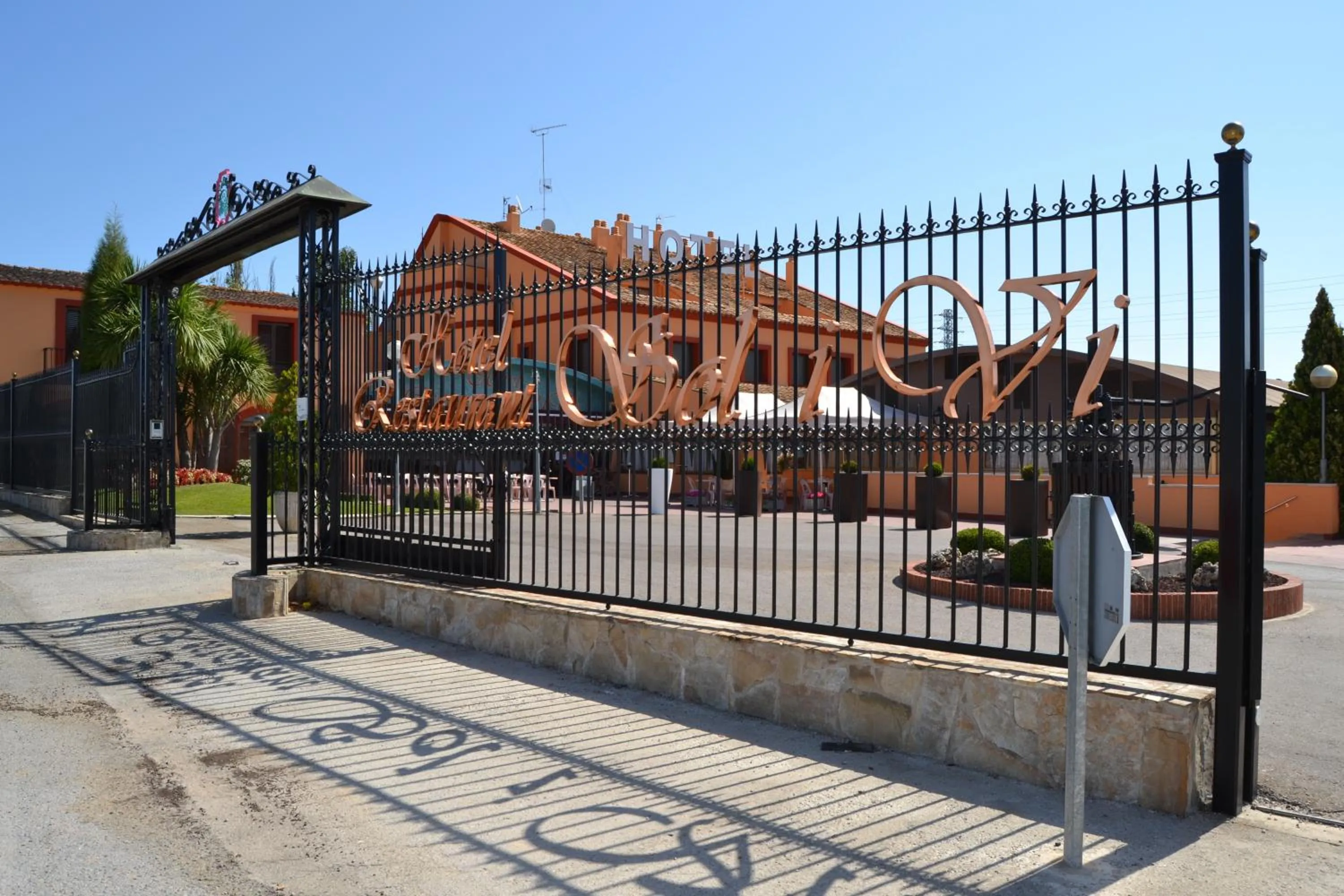 Property building in Hotel Restaurant Sol i Vi