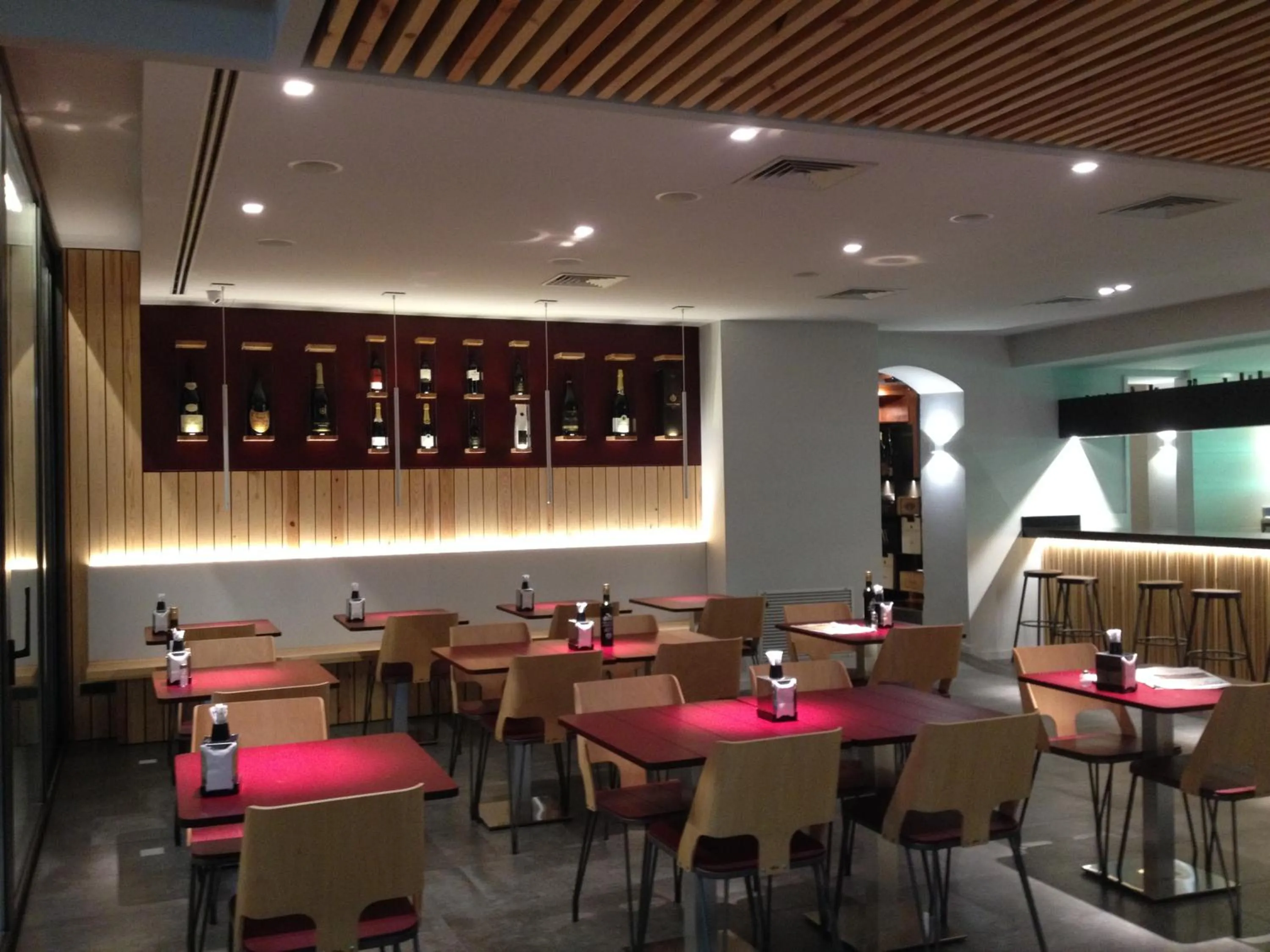 Coffee/tea facilities in Hotel Restaurant Sol i Vi