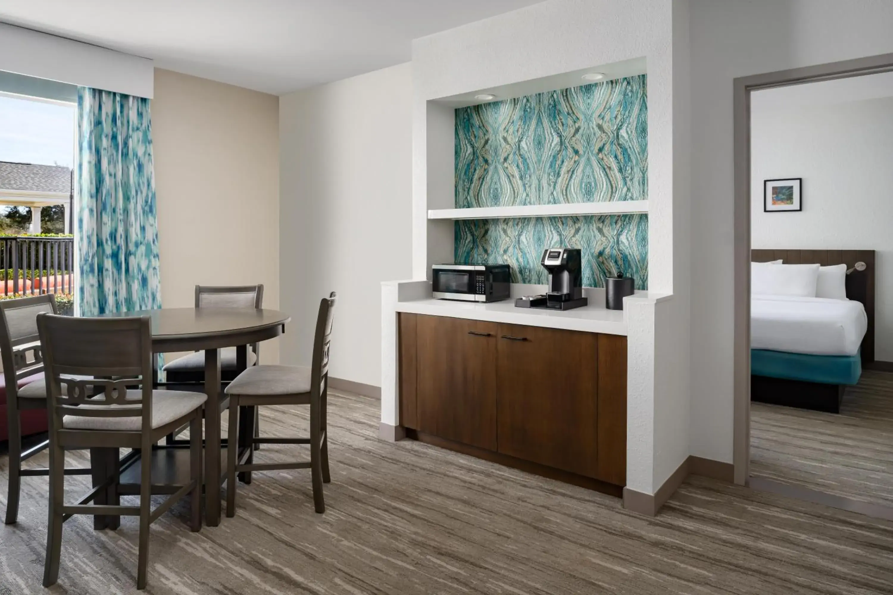 Kitchen or kitchenette, Bed in Hilton Garden Inn Lake Mary Kitchen or kitchenette, Bed in Hilton Garden Inn Lake Mary