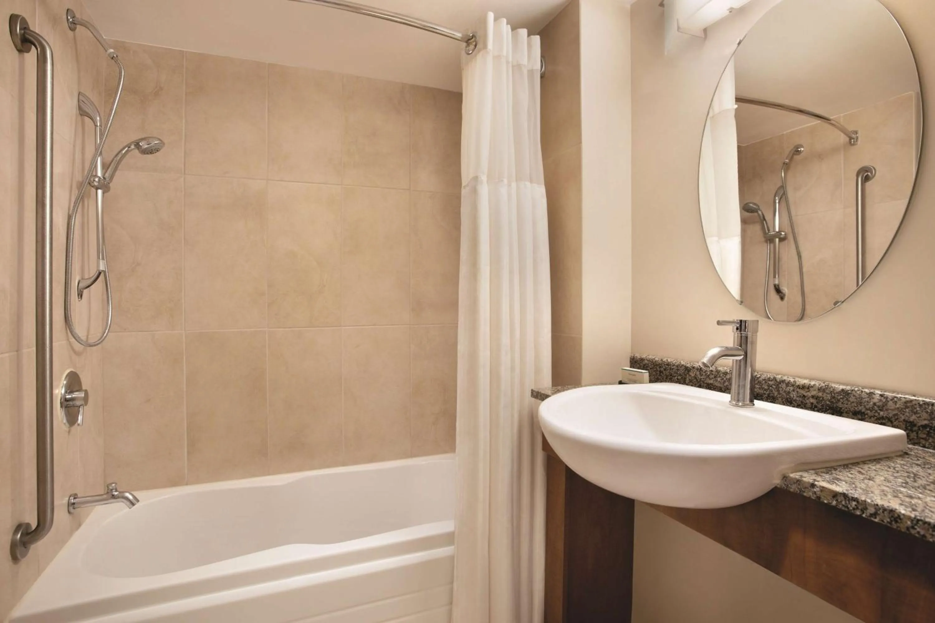 Bathroom in Embassy Suites by Hilton - Montreal